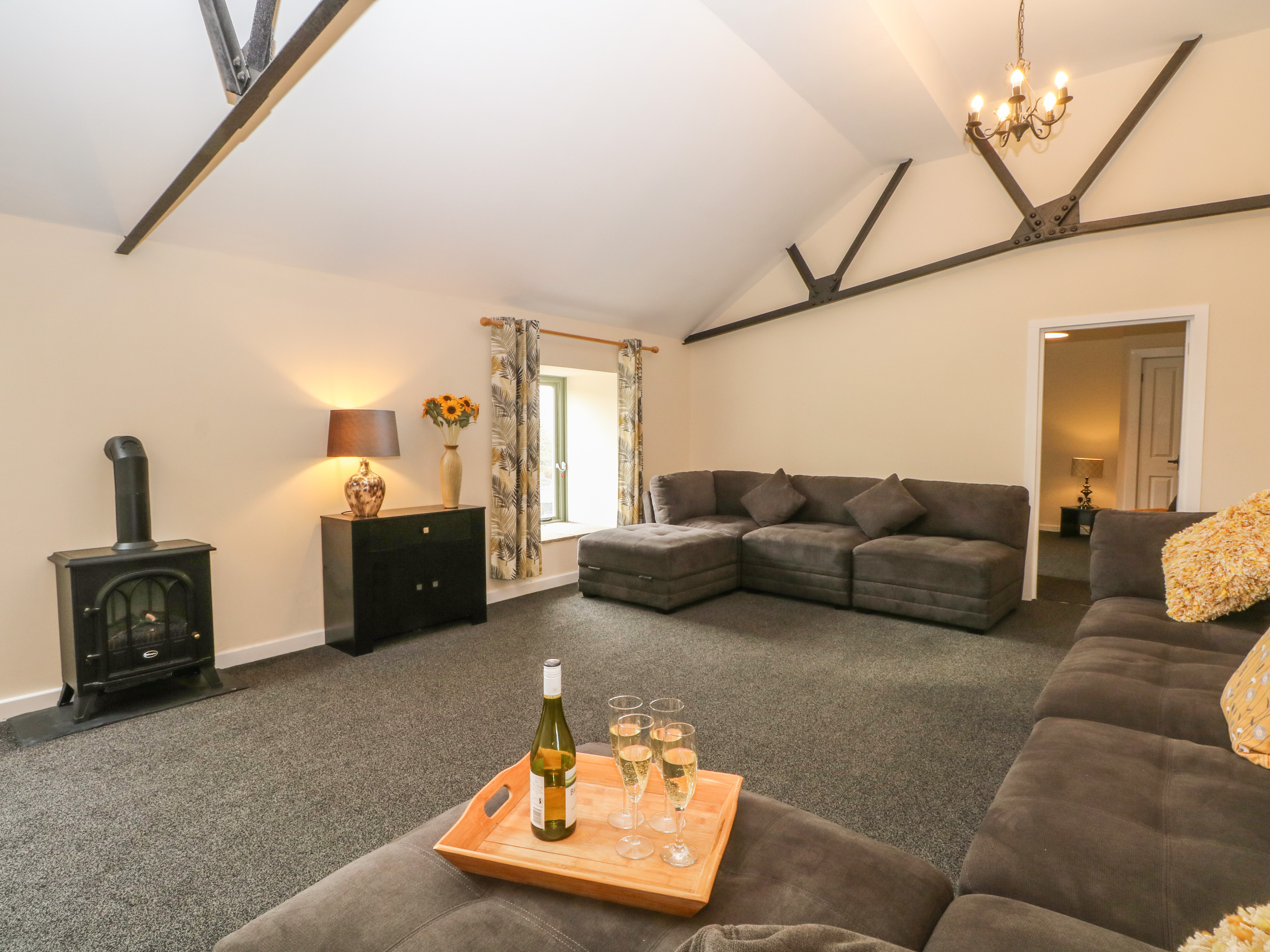 Holiday cottage in Buxton, Derbyshire - Photo 5