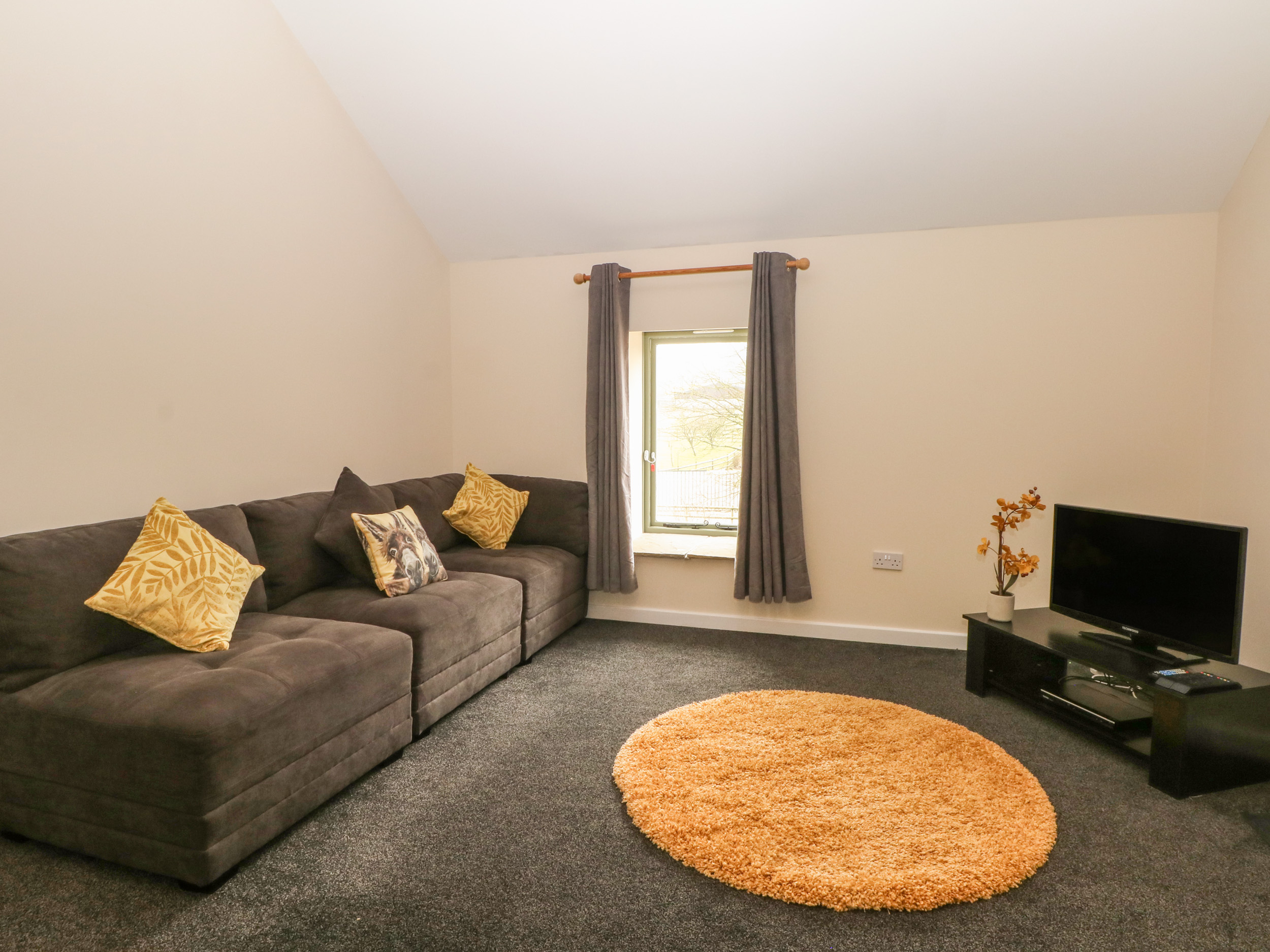 Holiday cottage in Buxton, Derbyshire - Photo 7
