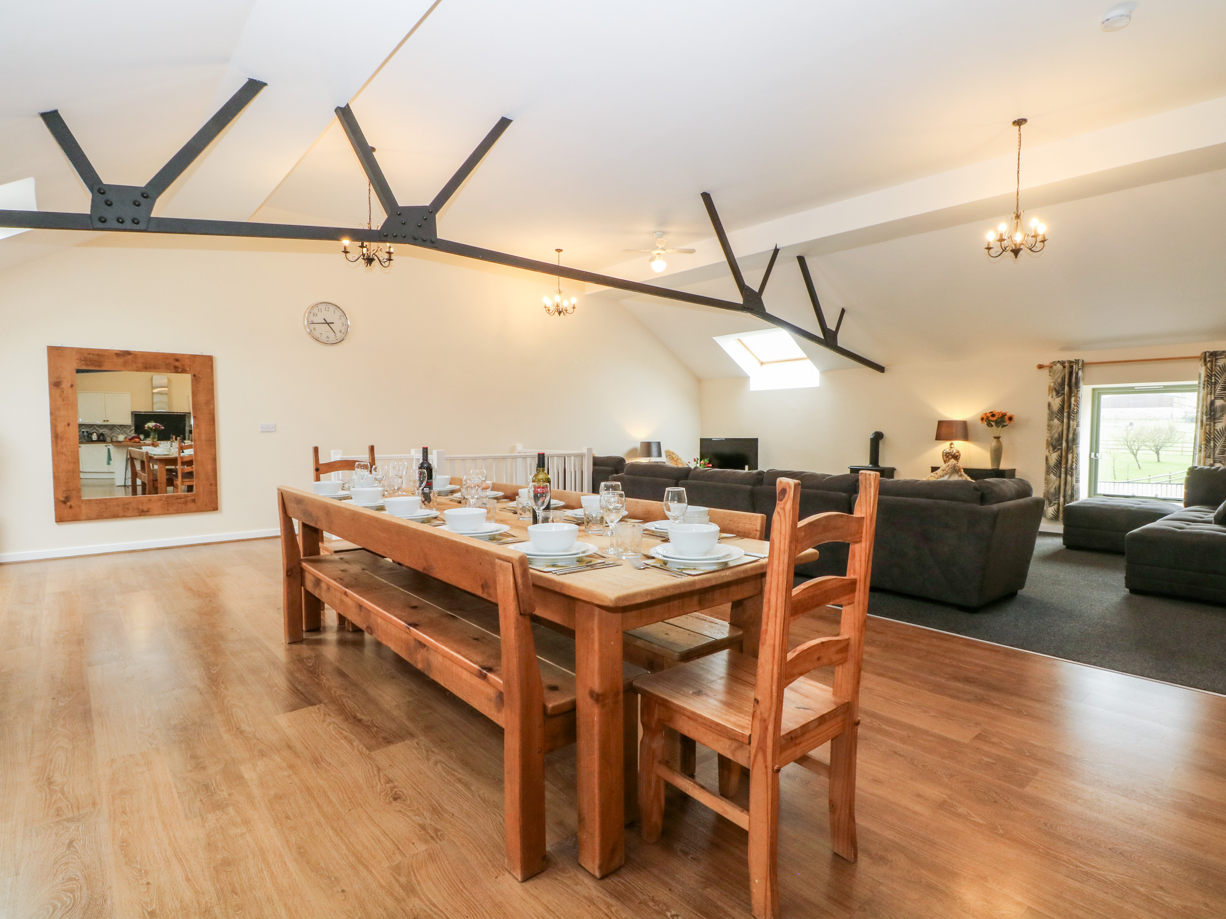 Holiday cottage in Buxton, Derbyshire - Photo 11