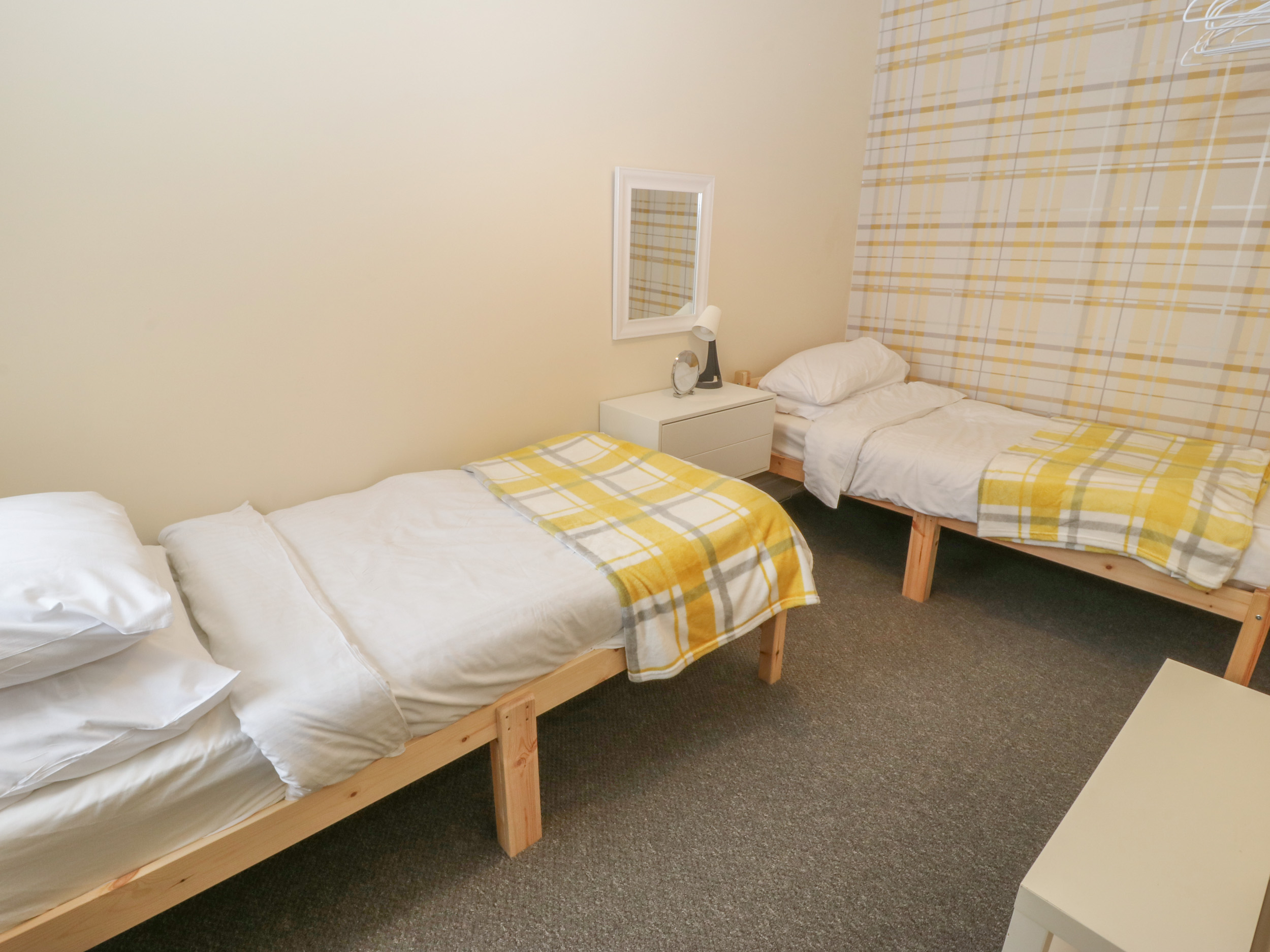 Holiday cottage in Creswell, Derbyshire - Photo 9