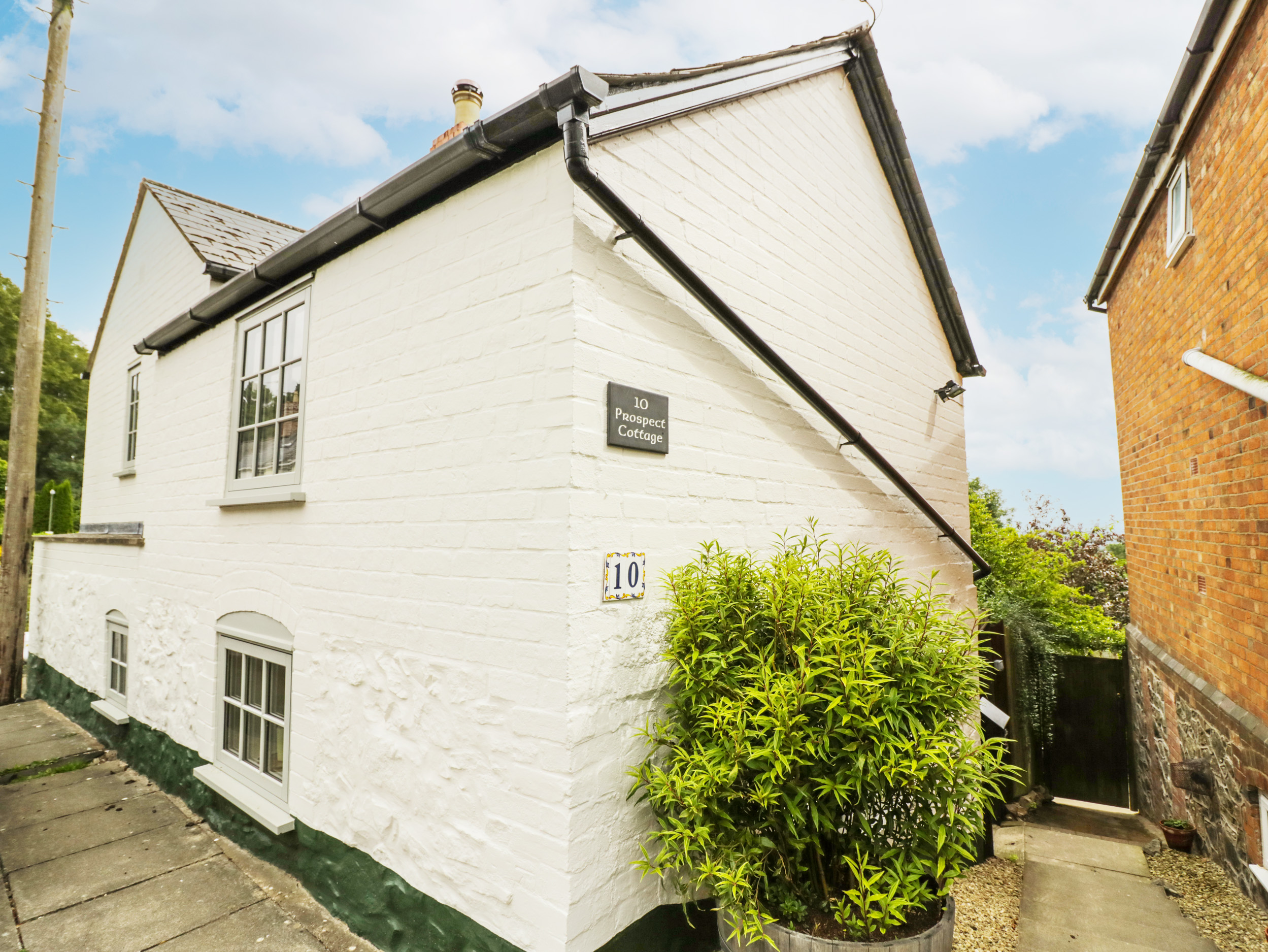Holiday cottage in Great Malvern, Worcestershire - Photo 1