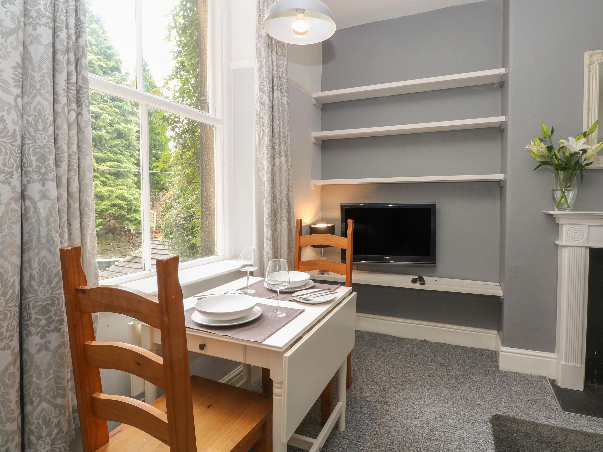 Holiday cottage in Buxton, Derbyshire - Photo 5