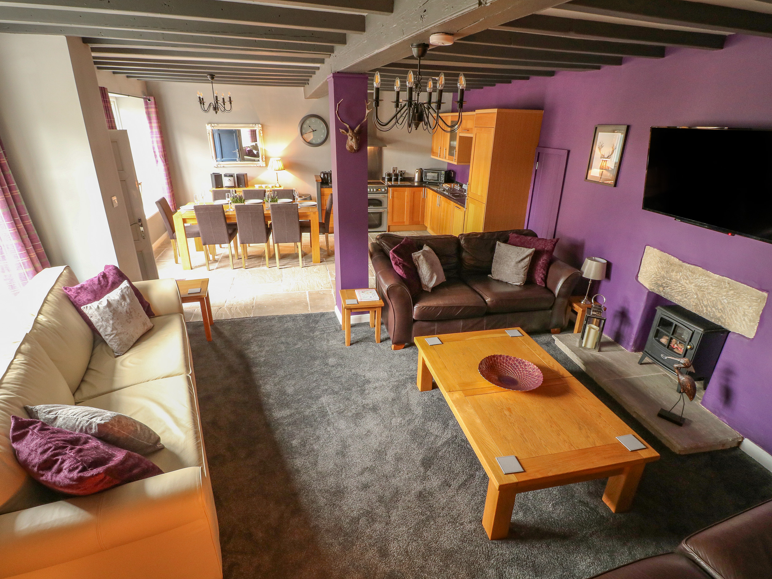 Holiday cottage in Ashbourne, Derbyshire - Photo 6
