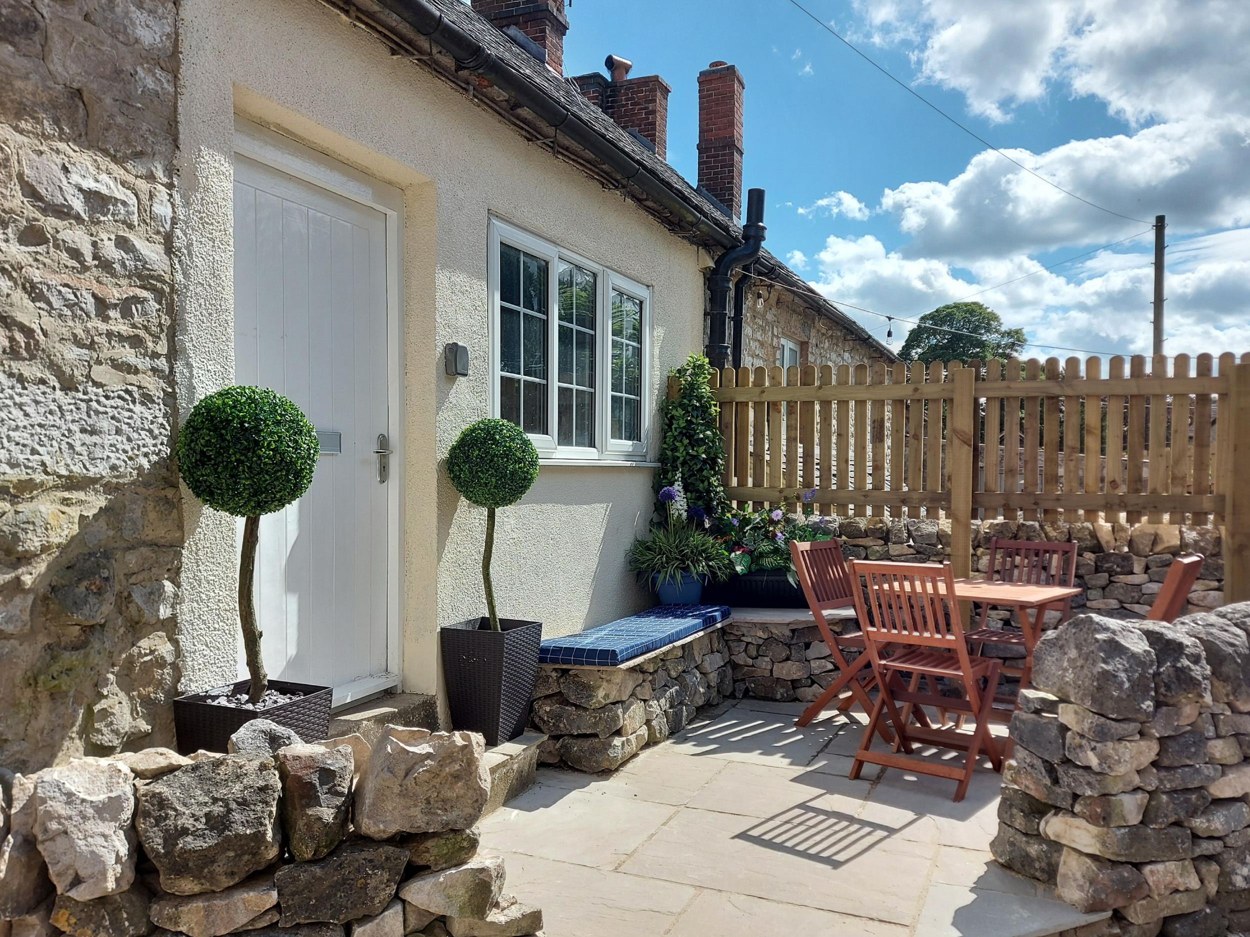 Holiday cottage in Ashbourne, Derbyshire - Photo 2