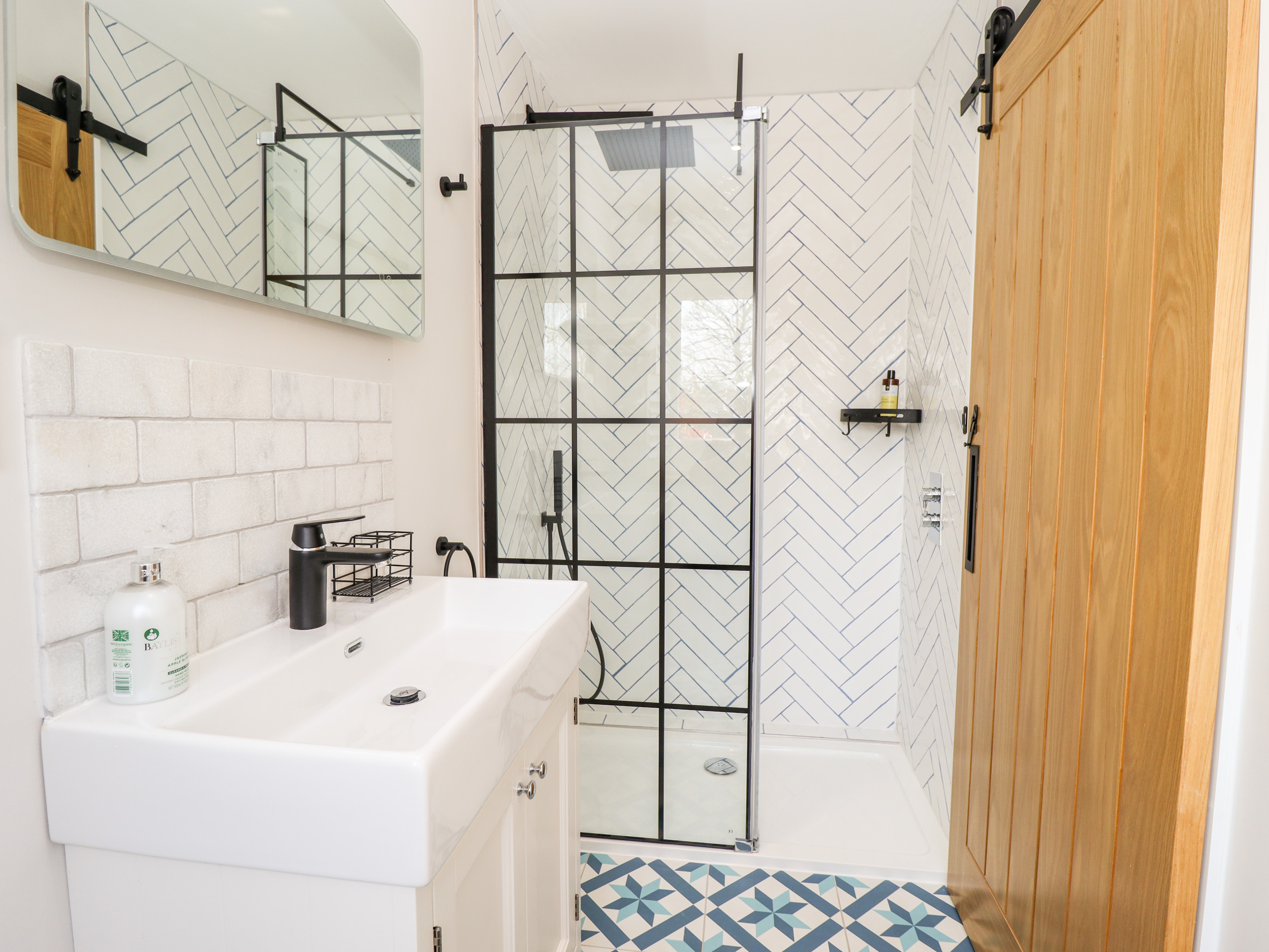 Barn Conversion for 4, Cleethorpes Beach Stays