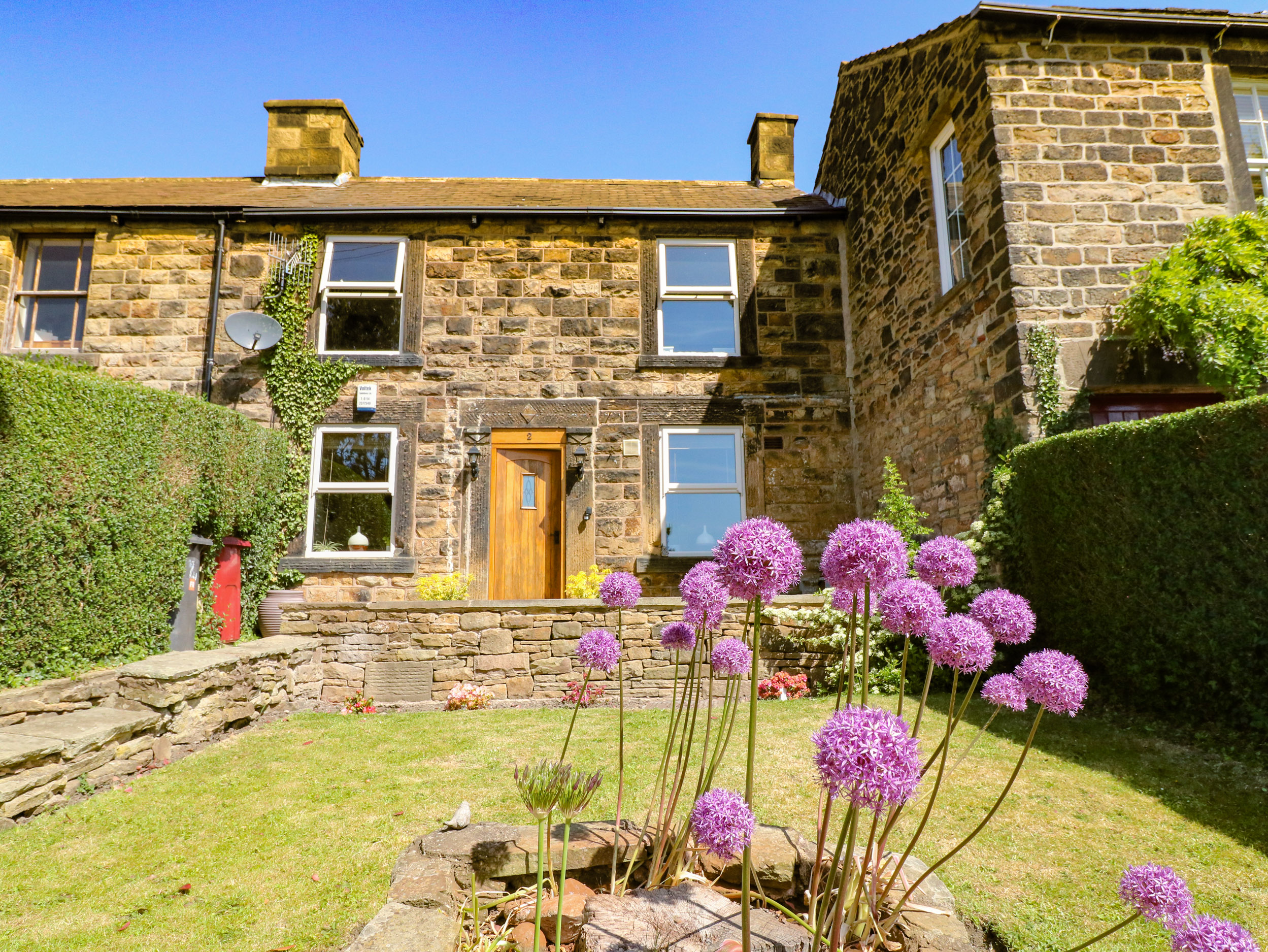 Holiday cottage in Dronfield, Derbyshire - Photo 2