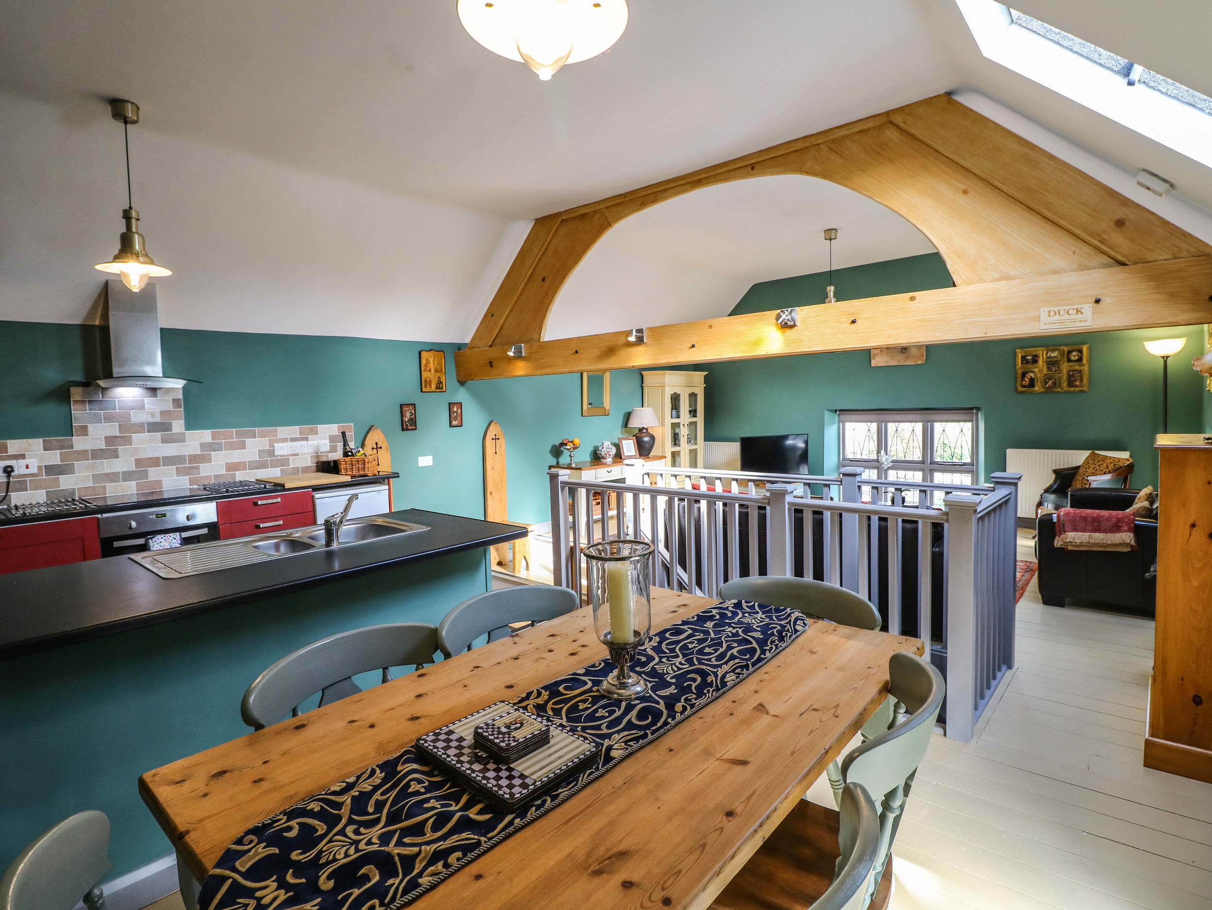 Holiday cottage in Birchover, Derbyshire - Photo 9