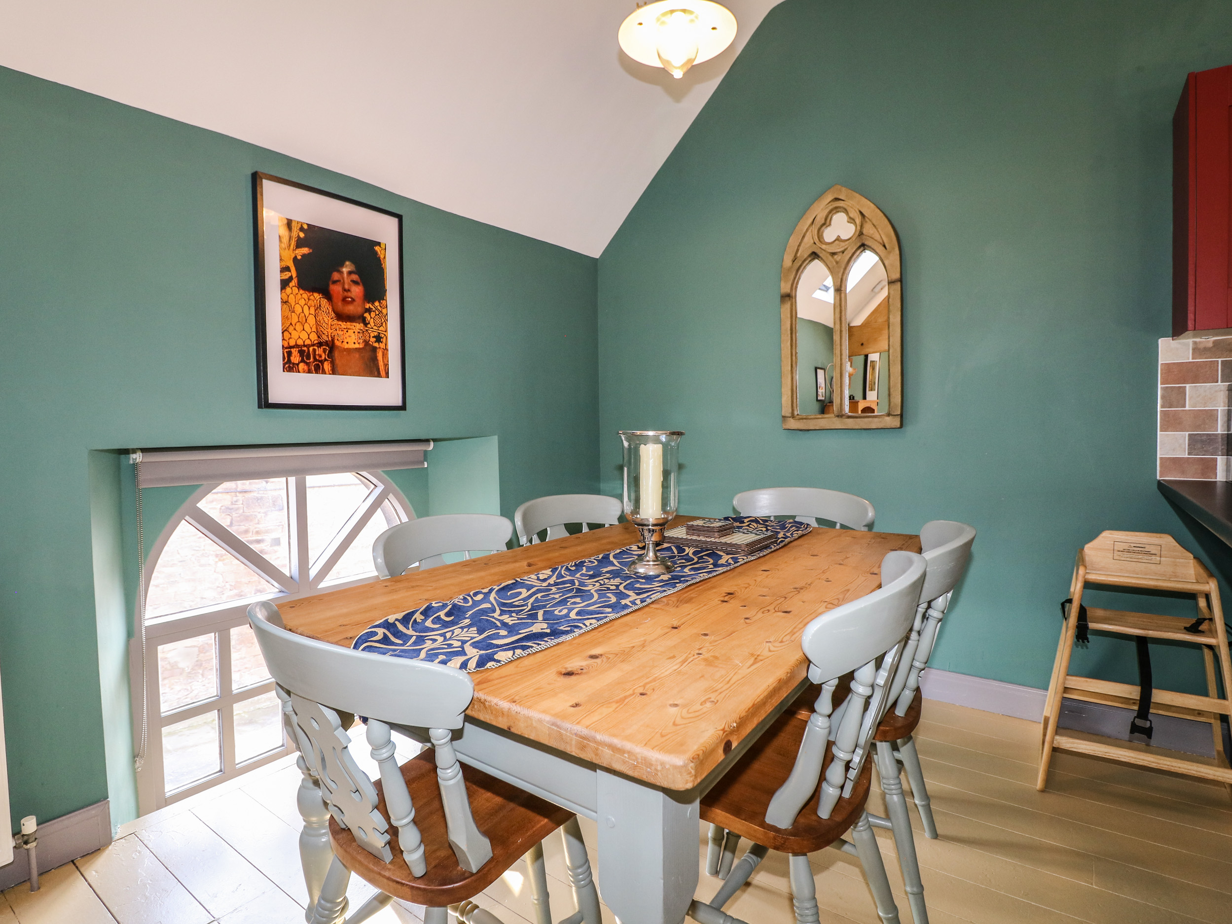 Holiday cottage in Birchover, Derbyshire - Photo 10