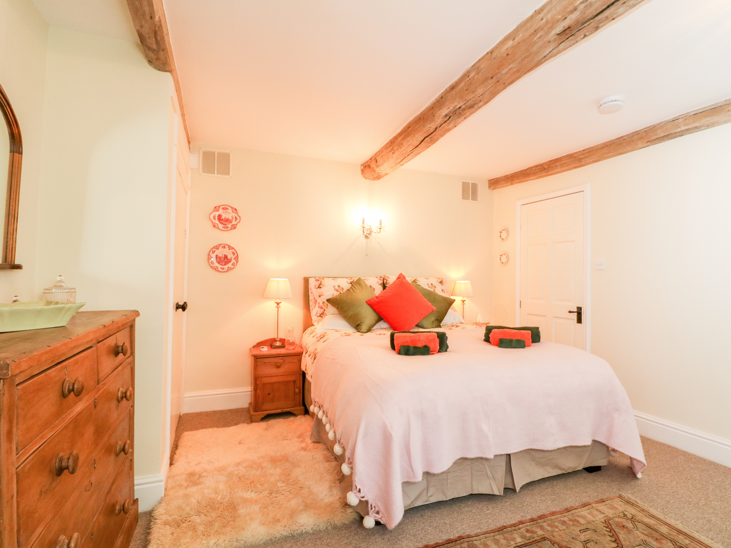 Holiday cottage in Chalford, Gloucestershire - Photo 8