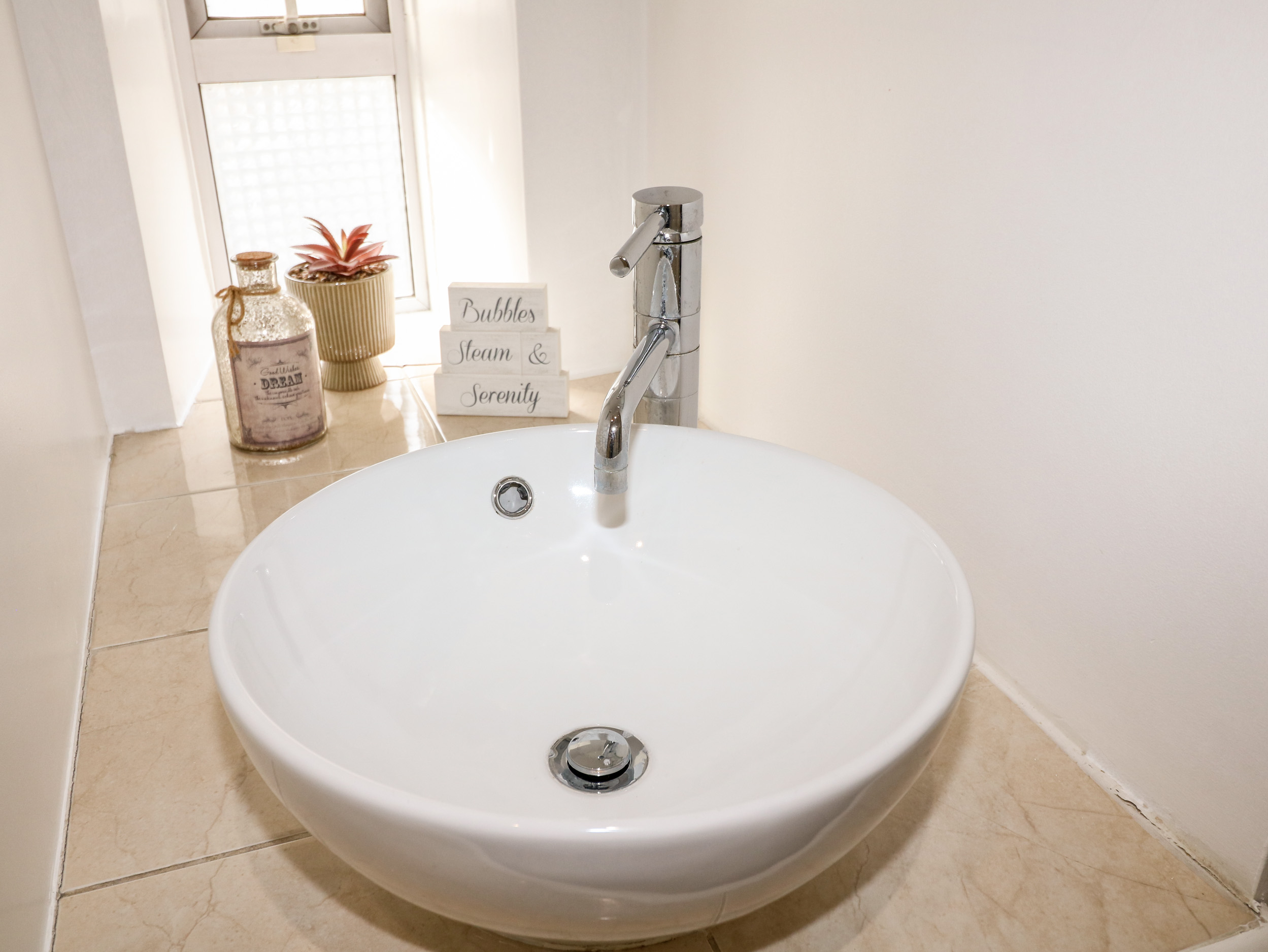 Holiday cottage in Ashbourne, Derbyshire - Photo 9