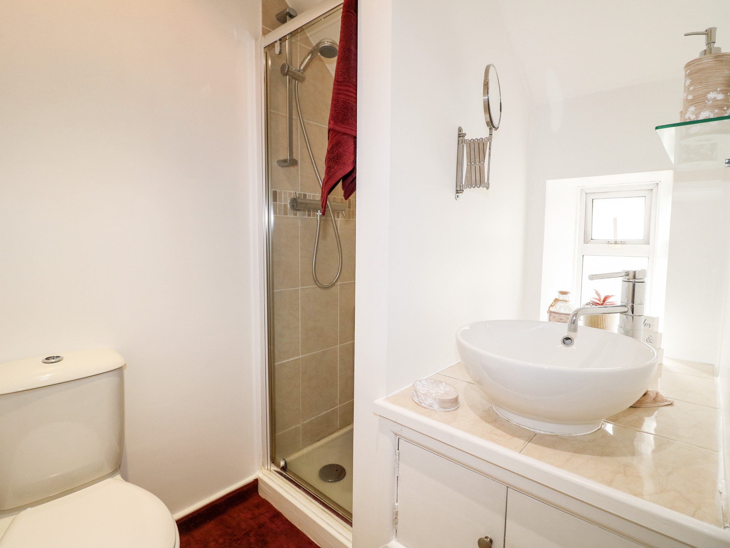 Holiday cottage in Ashbourne, Derbyshire - Photo 10