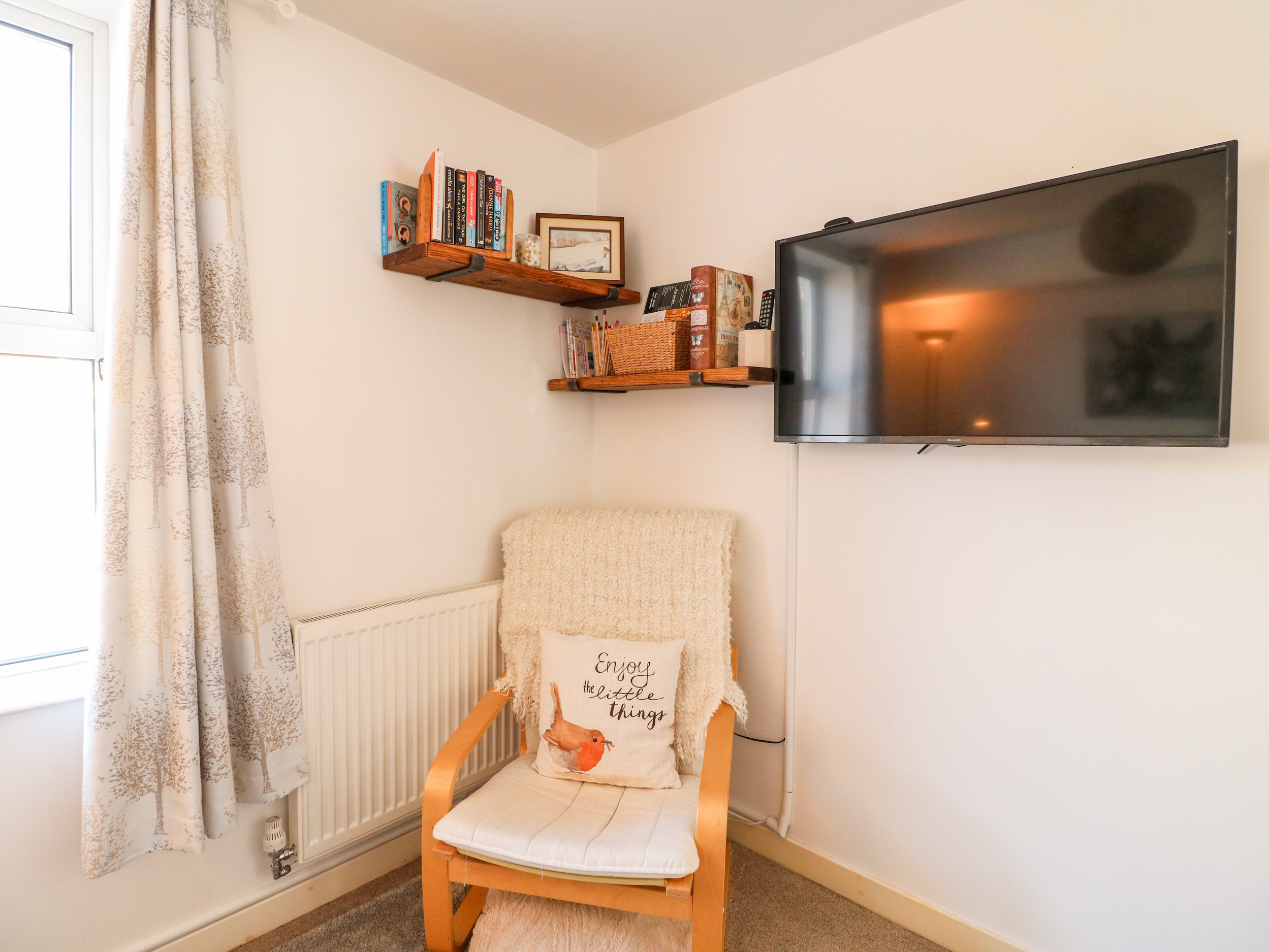 Holiday cottage in Ashbourne, Derbyshire - Photo 4