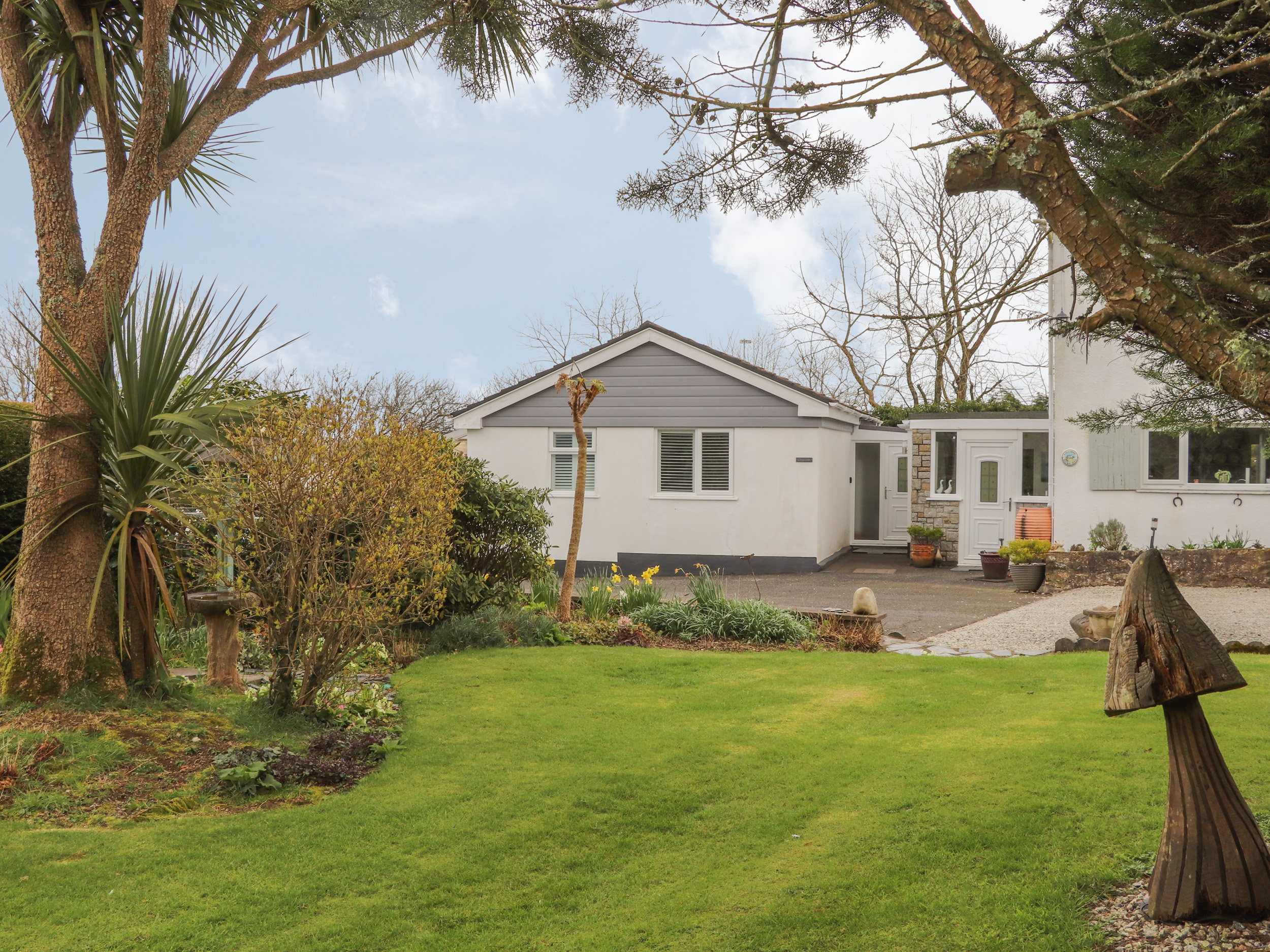 Holiday cottage, Perranarworthal (Chycoose)
