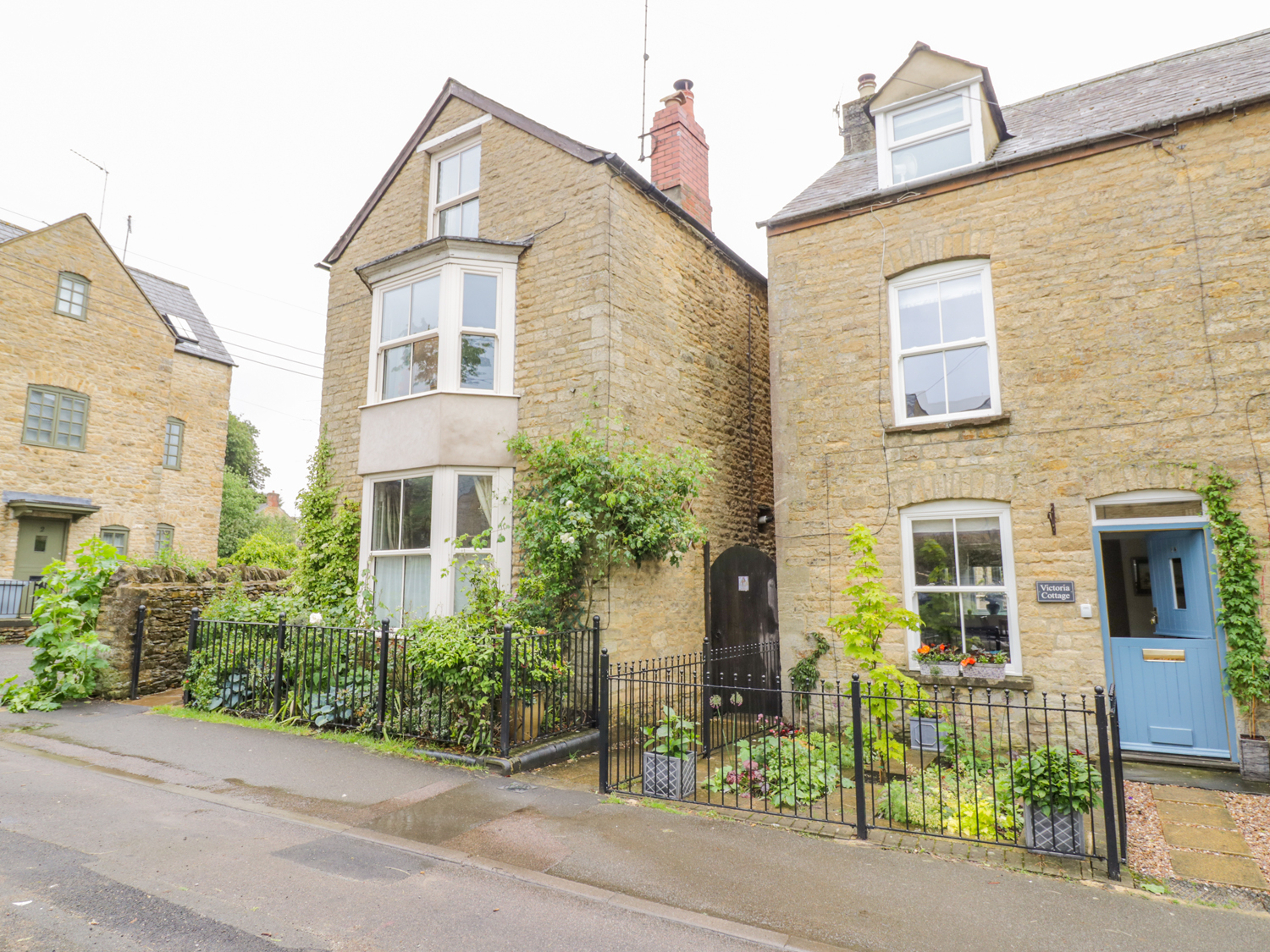 Holiday cottage in Chipping Norton, Oxfordshire - Photo 2