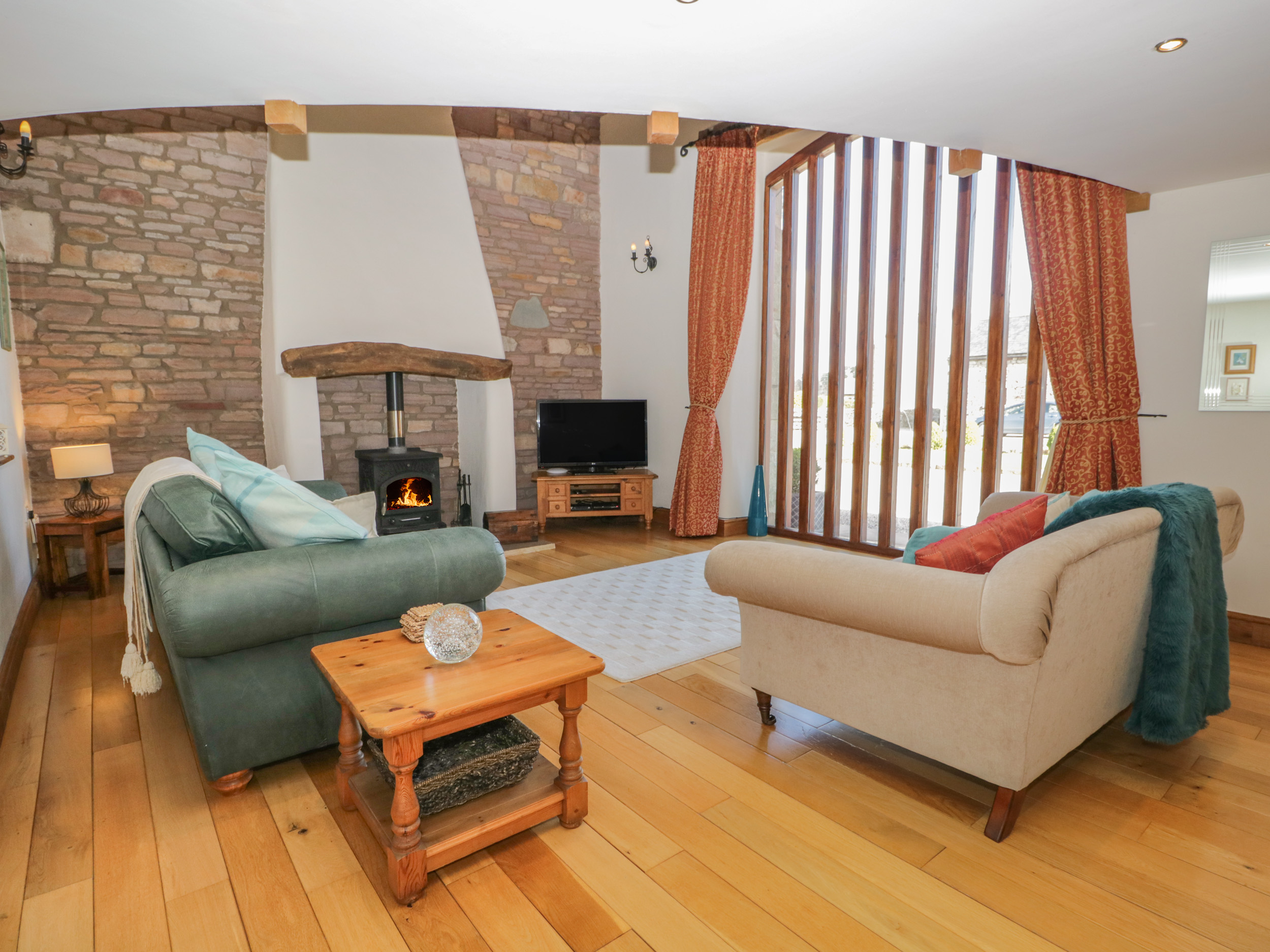 Ashtree Barn - Sleeps 5