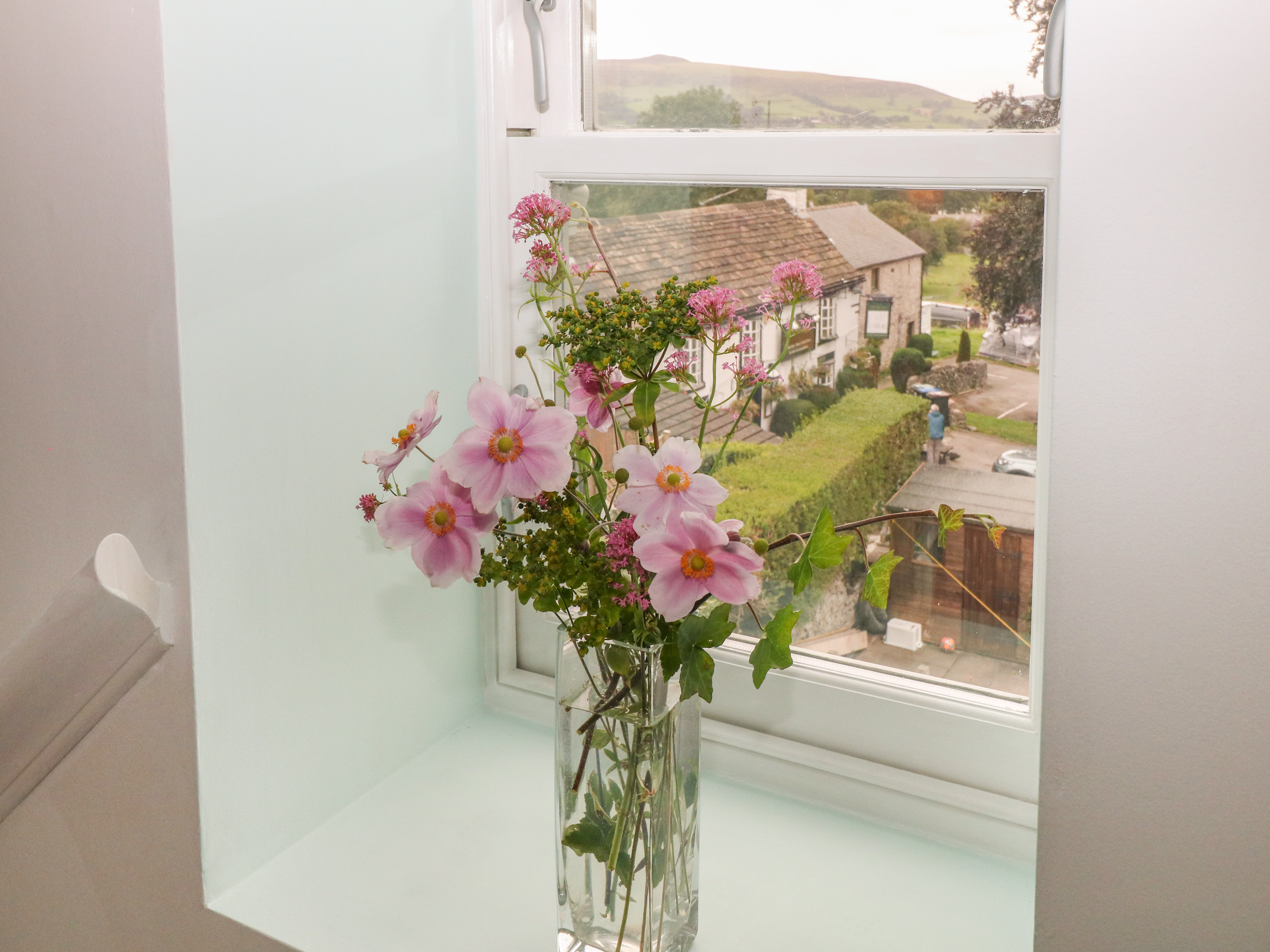 Holiday cottage in Bradwell, Derbyshire - Photo 10