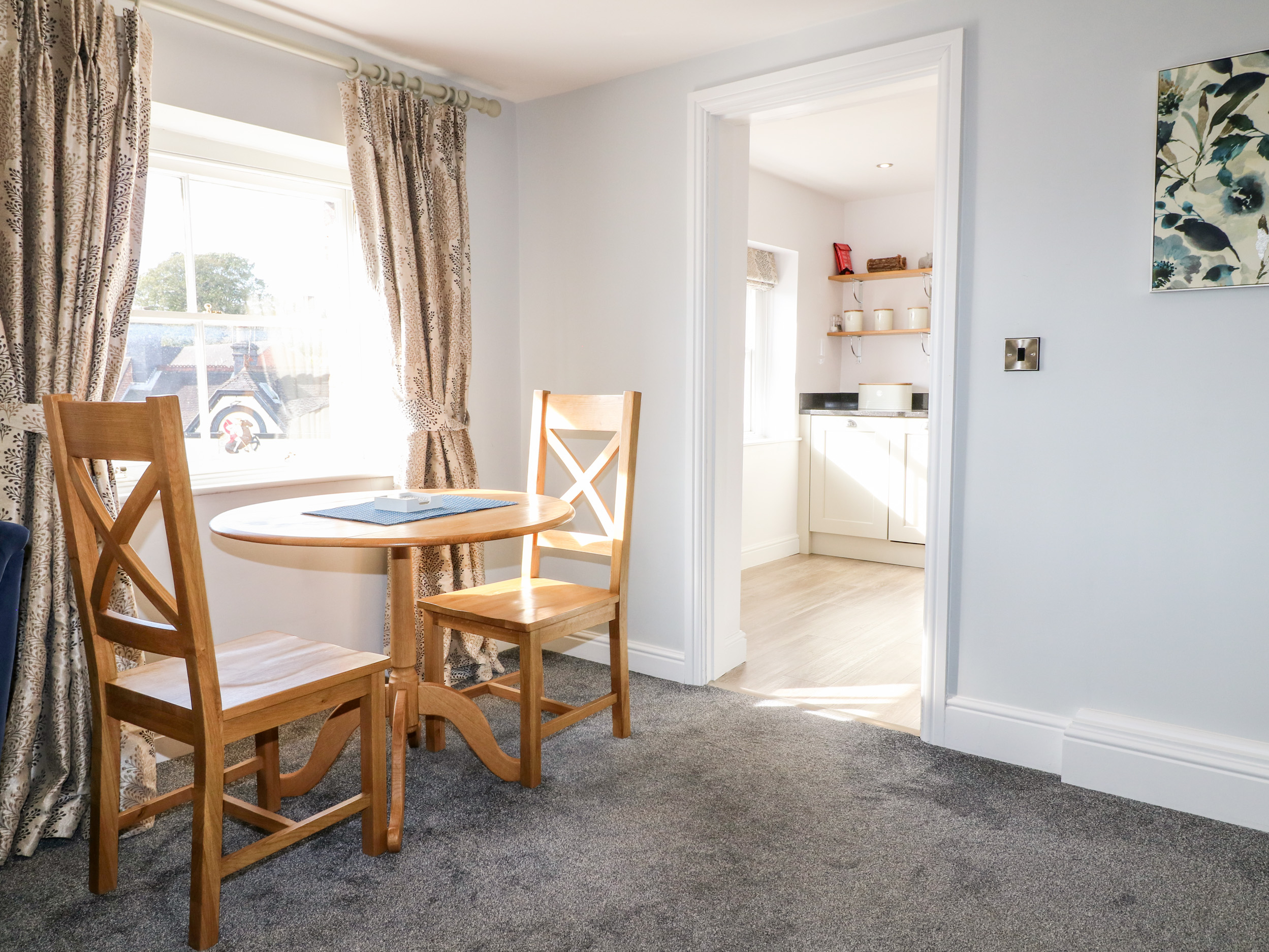 Holiday cottage in Ashbourne, Derbyshire - Photo 9