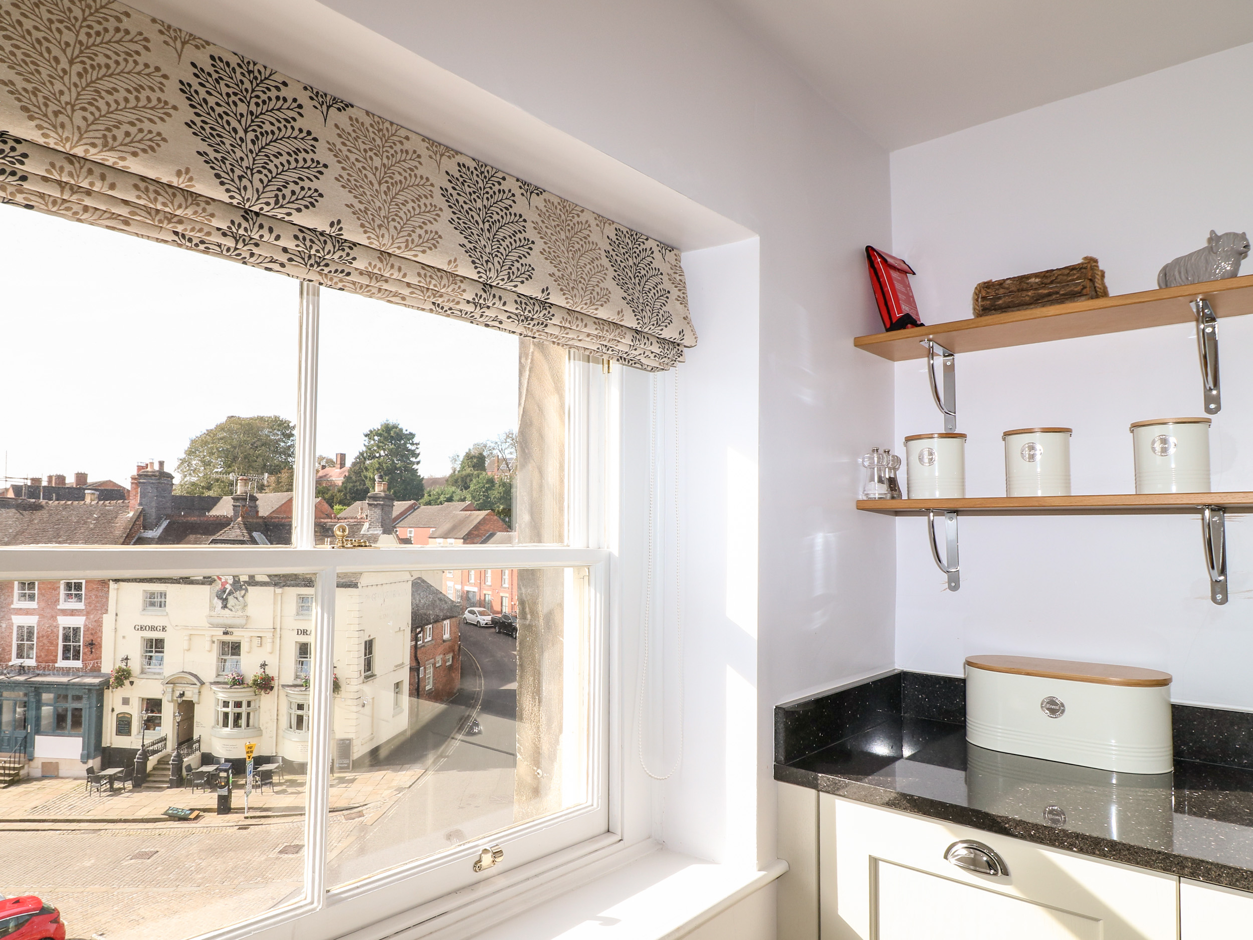 Holiday cottage in Ashbourne, Derbyshire - Photo 1