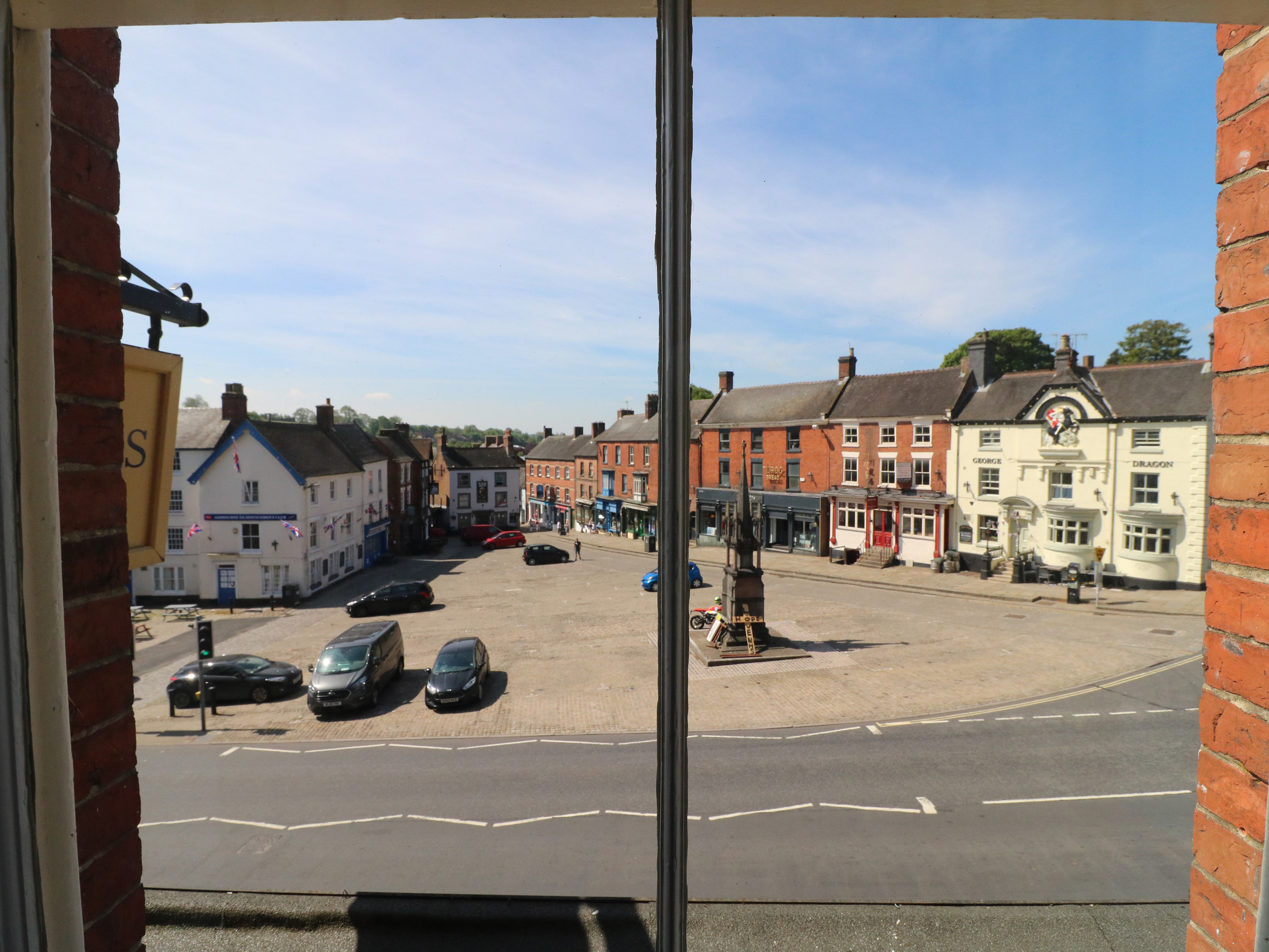 Holiday cottage in Ashbourne, Derbyshire - Photo 8