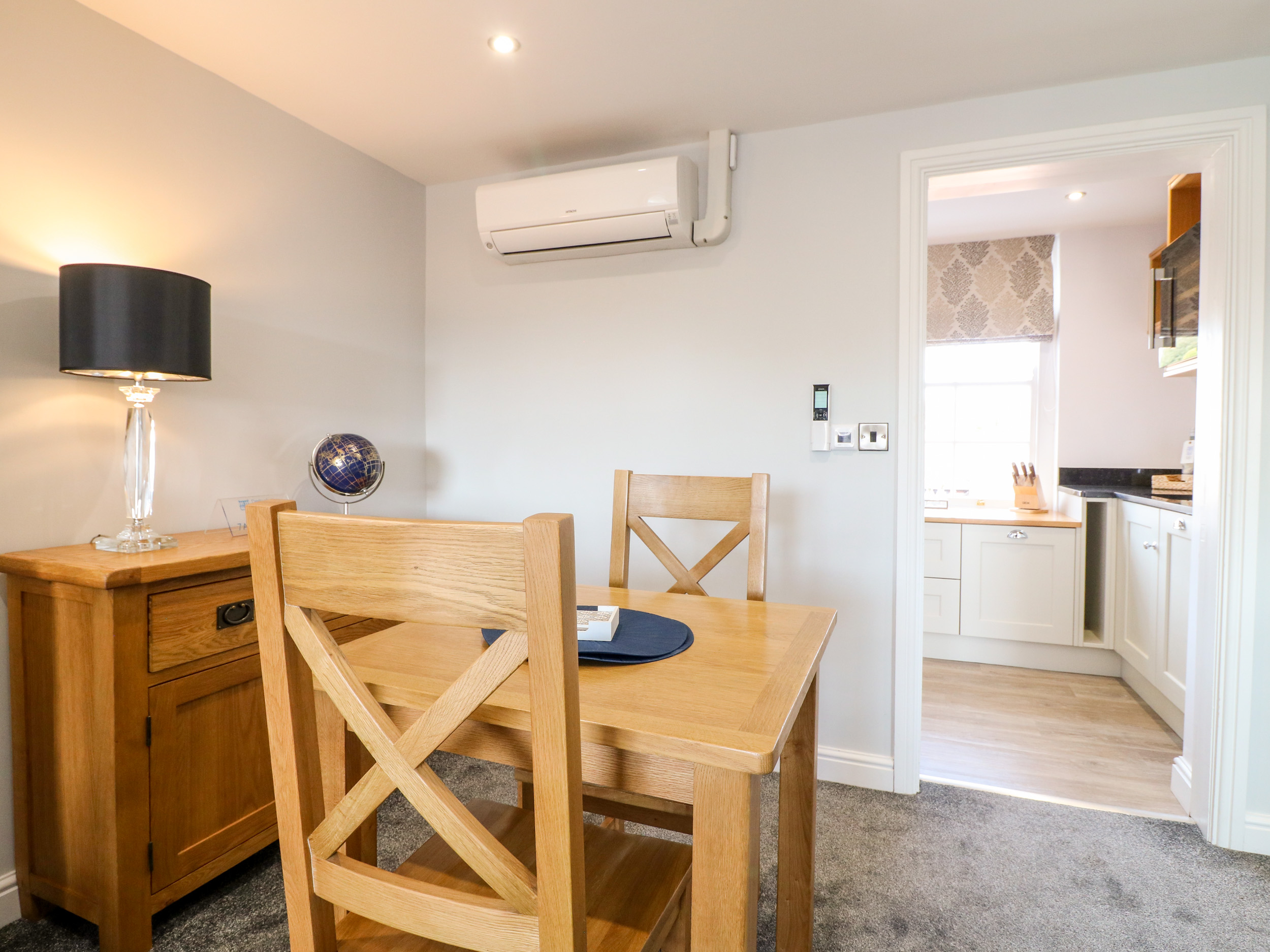 Holiday cottage in Ashbourne, Derbyshire - Photo 9