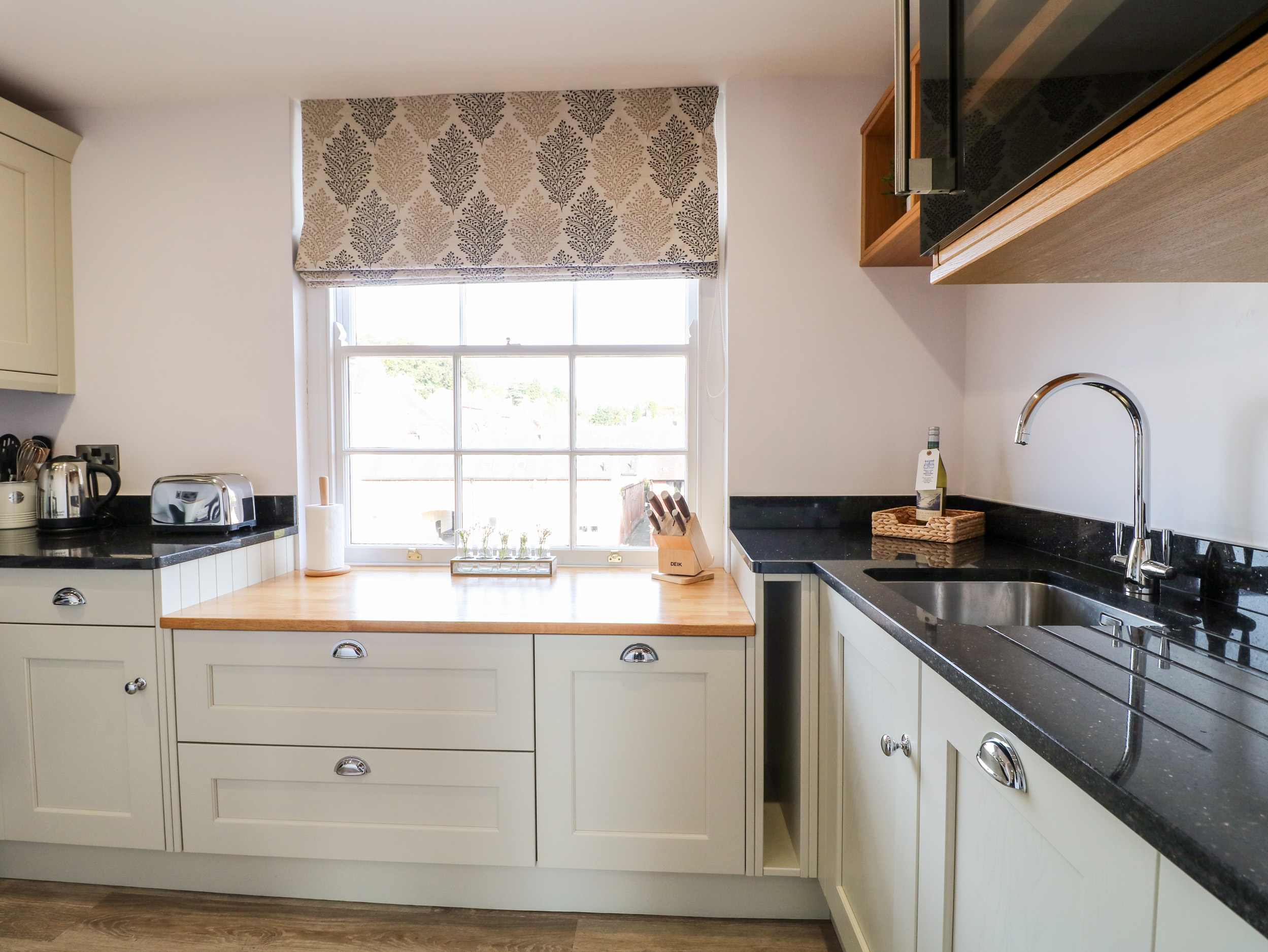 Holiday cottage in Ashbourne, Derbyshire - Photo 10