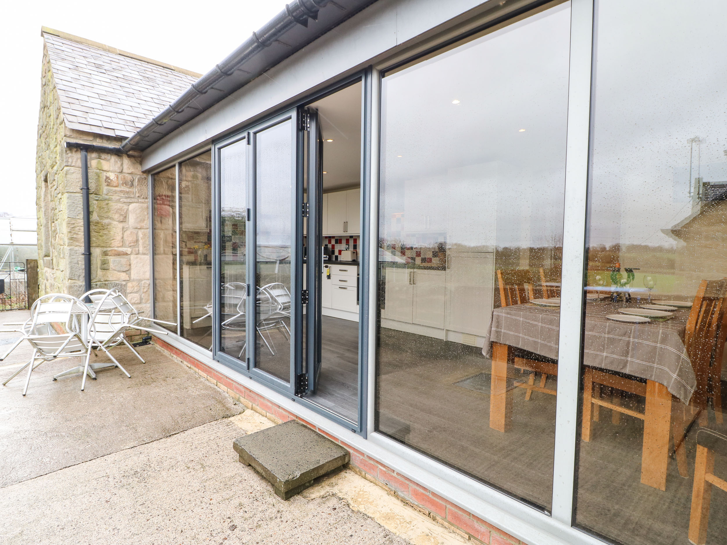 Holiday cottage, Heddon-on-the-Wall (Houghton North Farm Cottage)