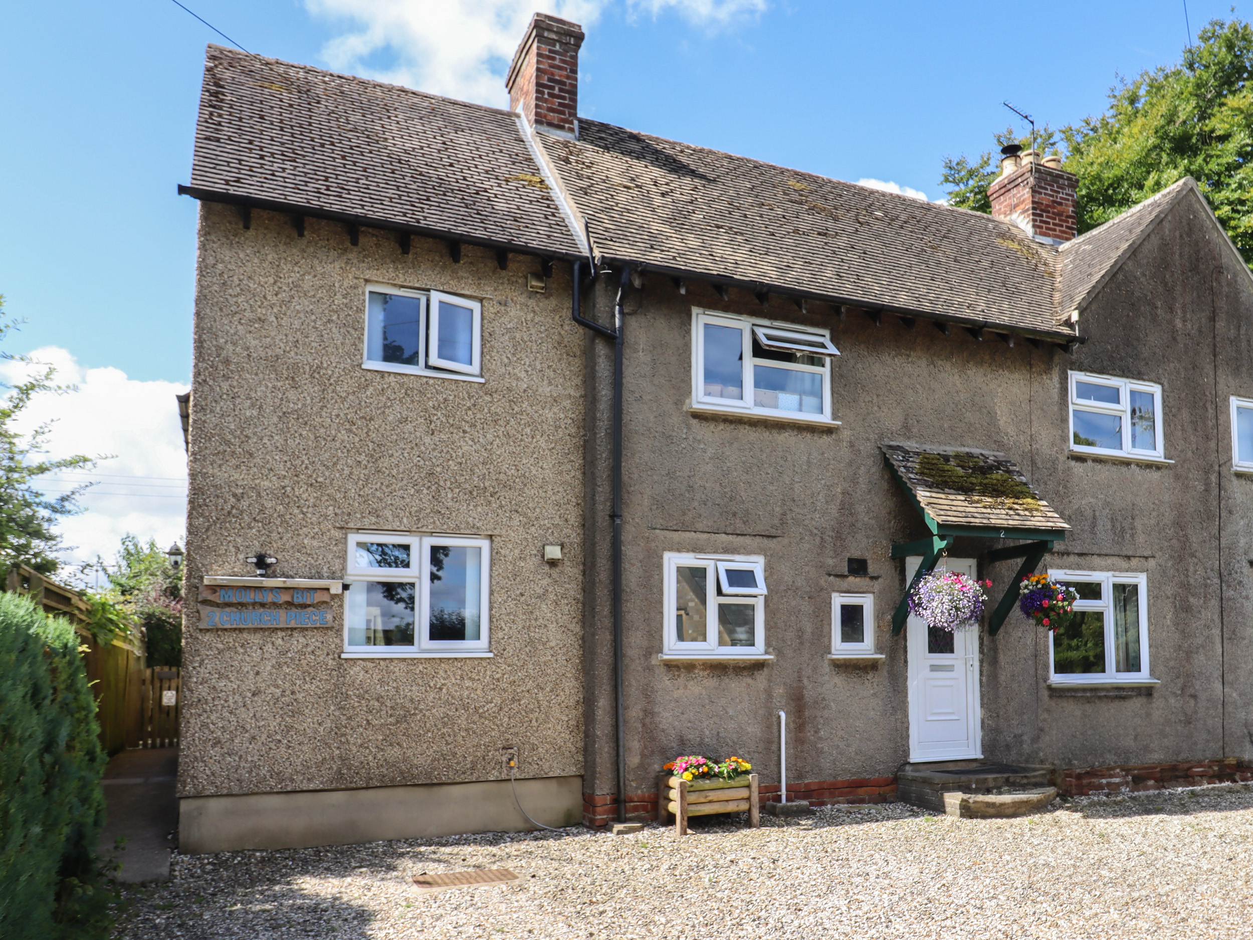 Holiday cottage in Church Westcote, Oxfordshire - Photo 1