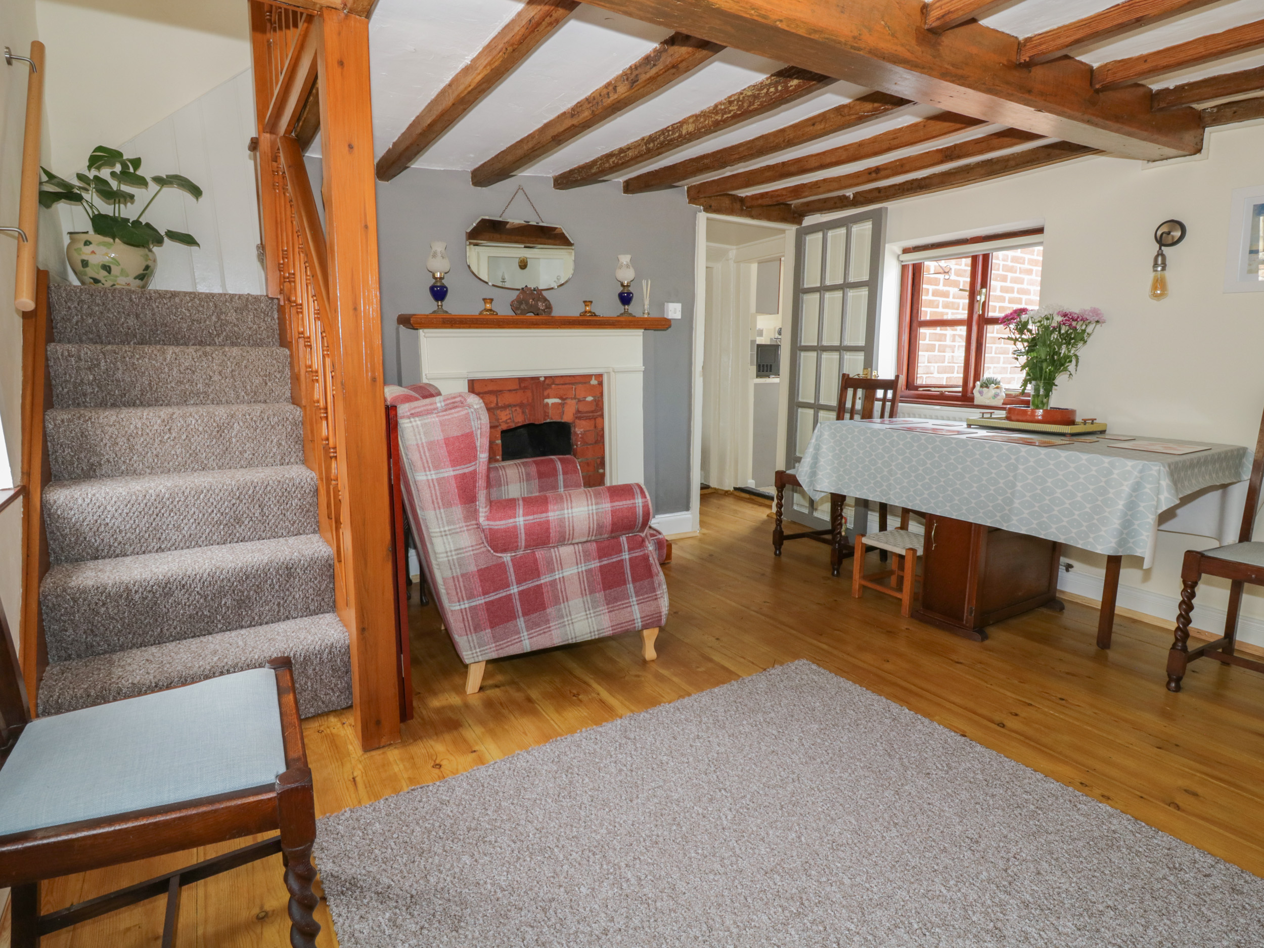 Holiday cottage in Felixstowe, Suffolk - Photo 2