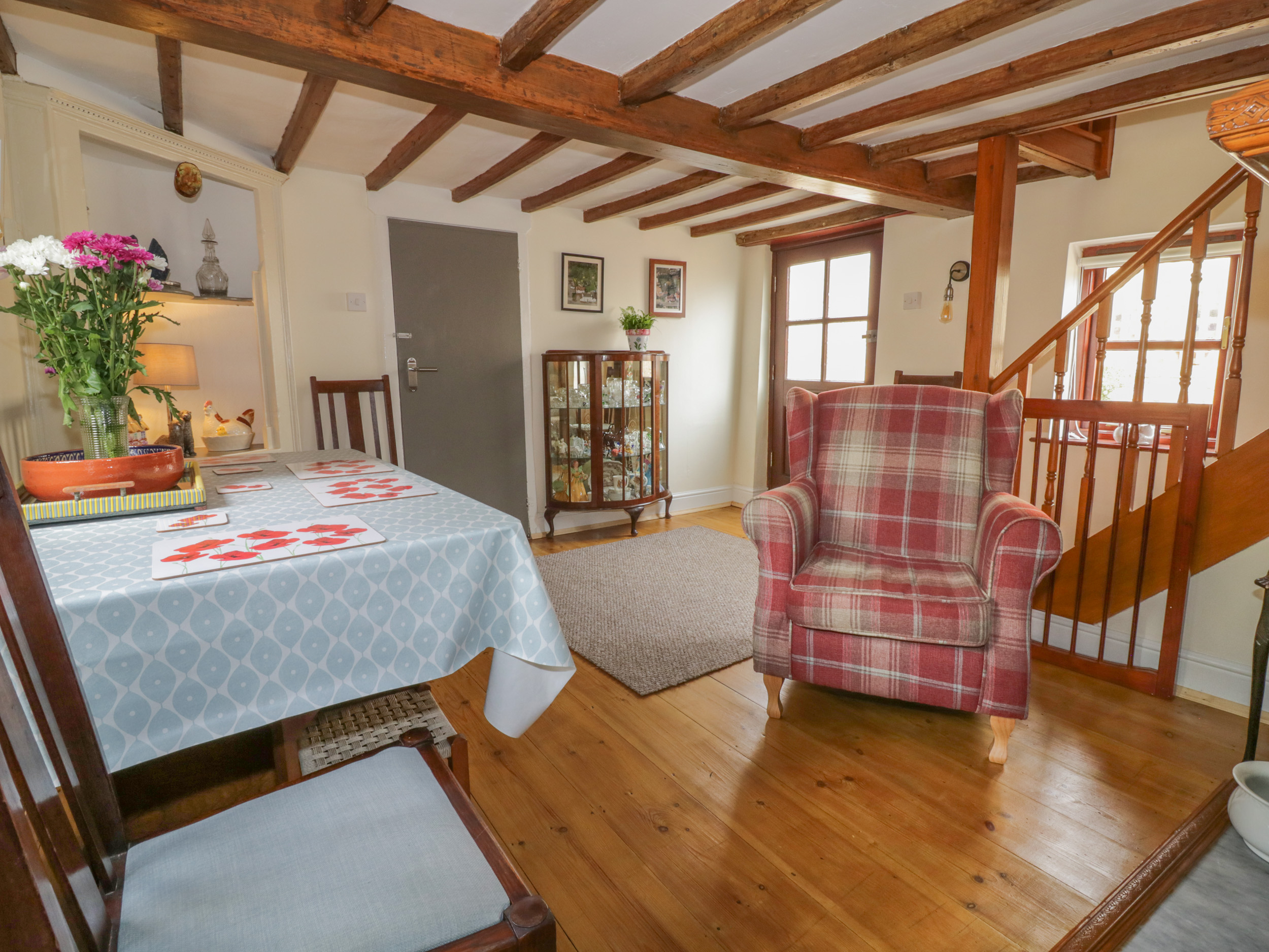 Holiday cottage in Felixstowe, Suffolk - Photo 4