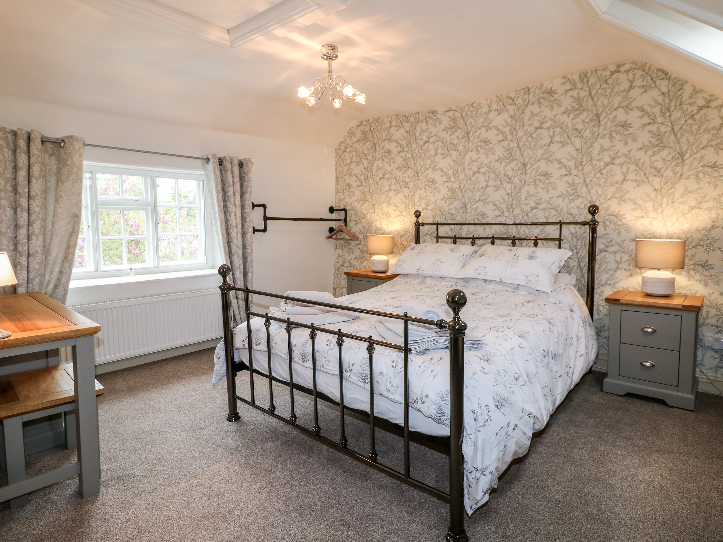 Holiday cottage in Shirland, Derbyshire - Photo 10