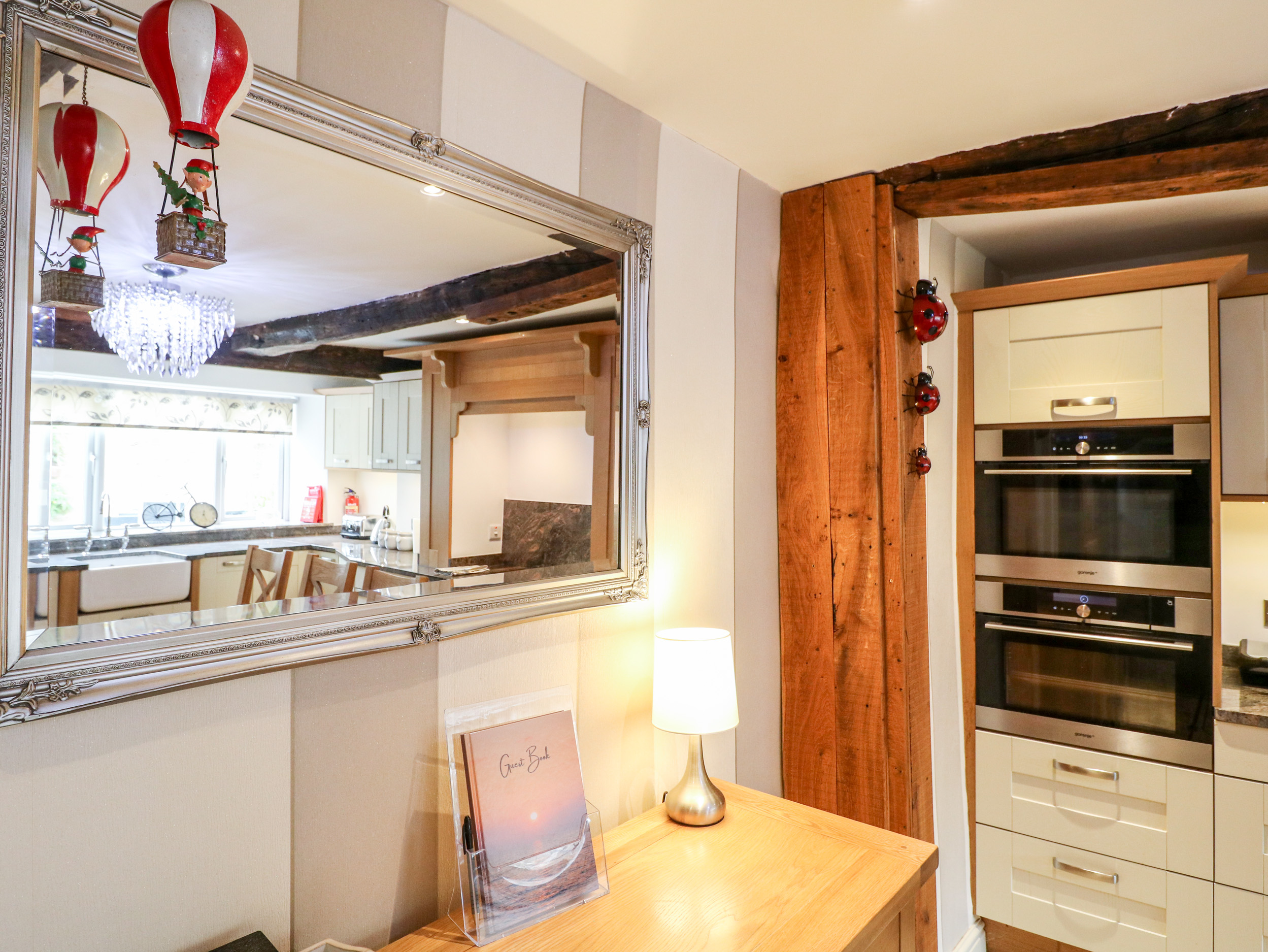 Holiday cottage in Shirland, Derbyshire - Photo 6