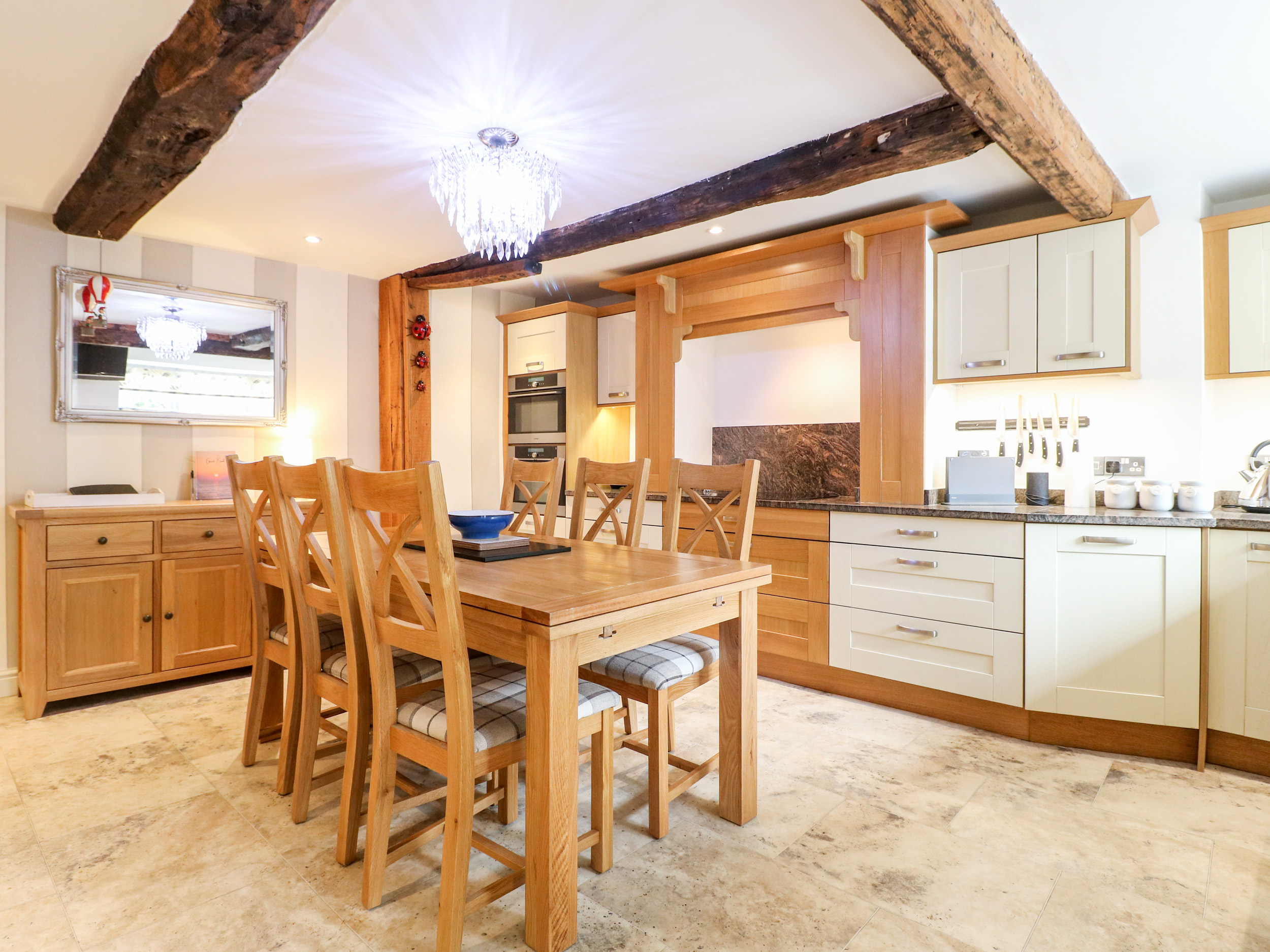 Holiday cottage in Shirland, Derbyshire - Photo 9