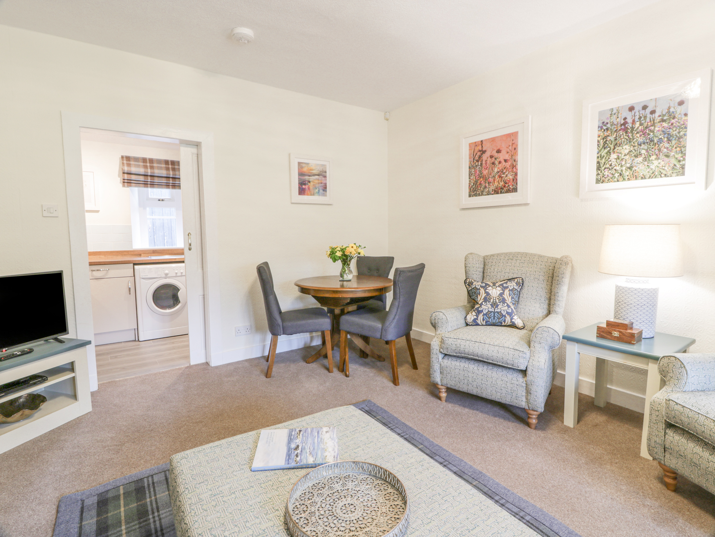 Beechgrove Cottage - Pitmedden Gardens - Sleeps 4