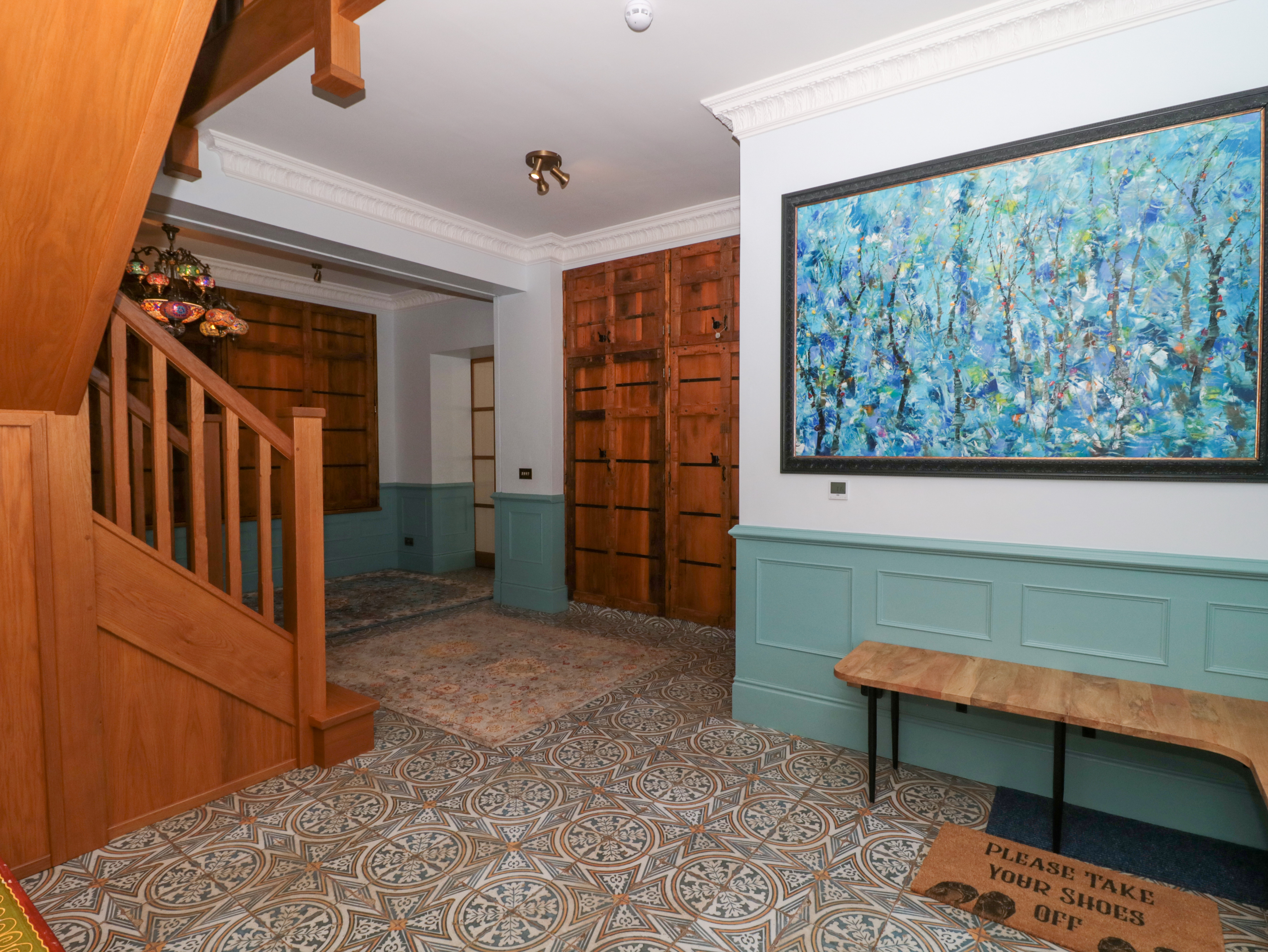 Royal Oak House - Sleeps 14