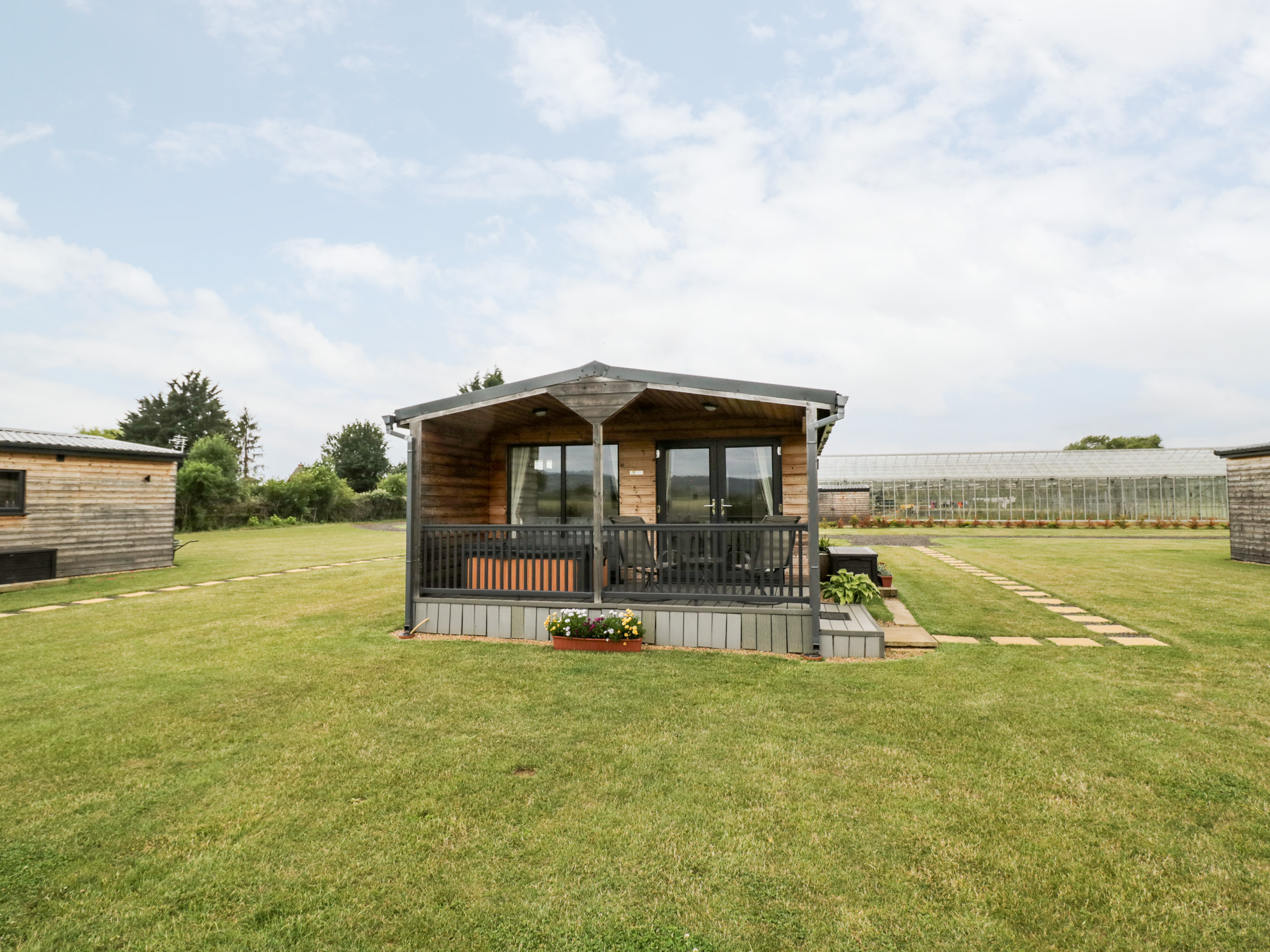 Holiday cottage in Honeybourne, Worcestershire - Photo 1
