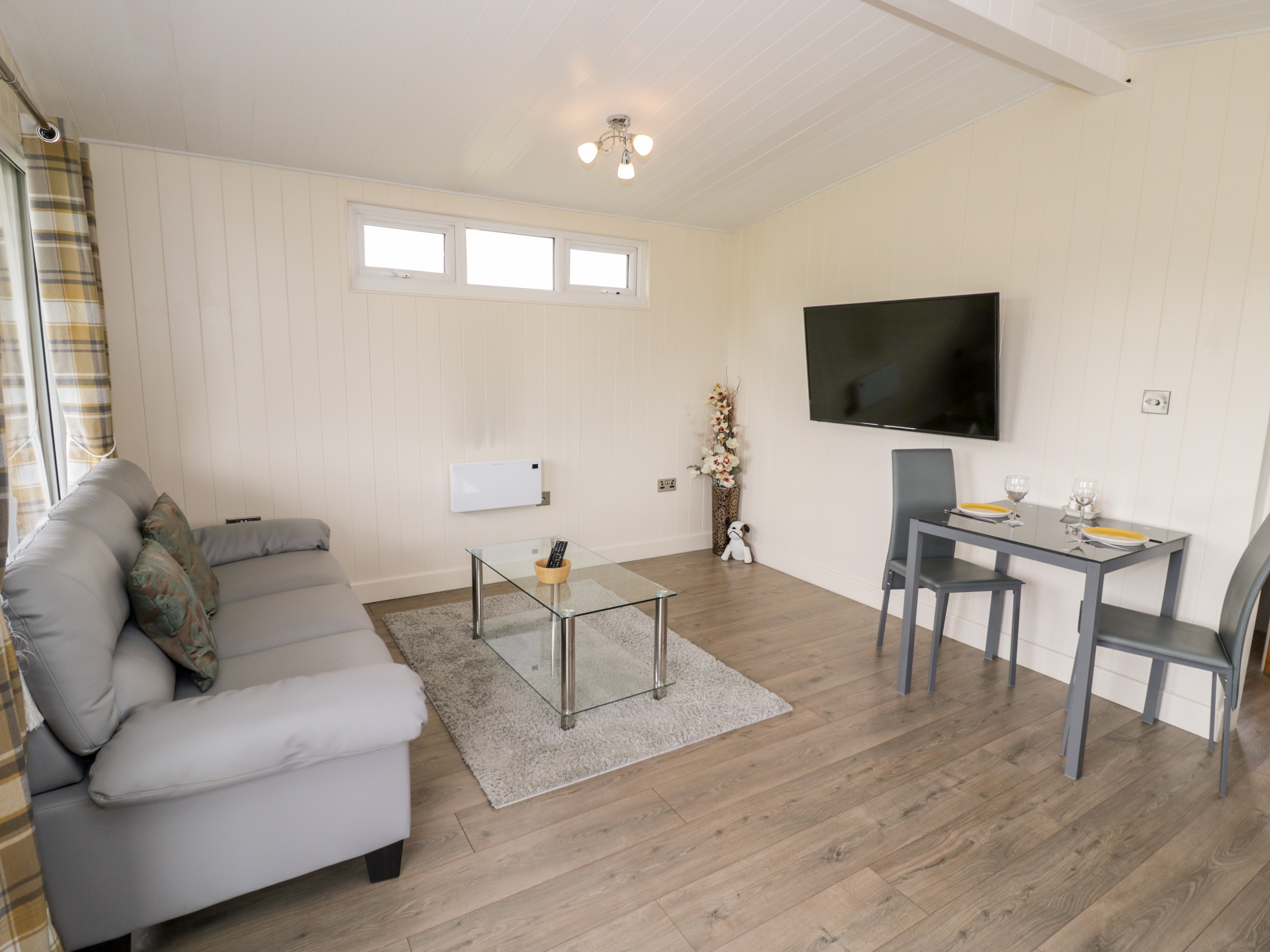 Holiday cottage in Honeybourne, Worcestershire - Photo 3