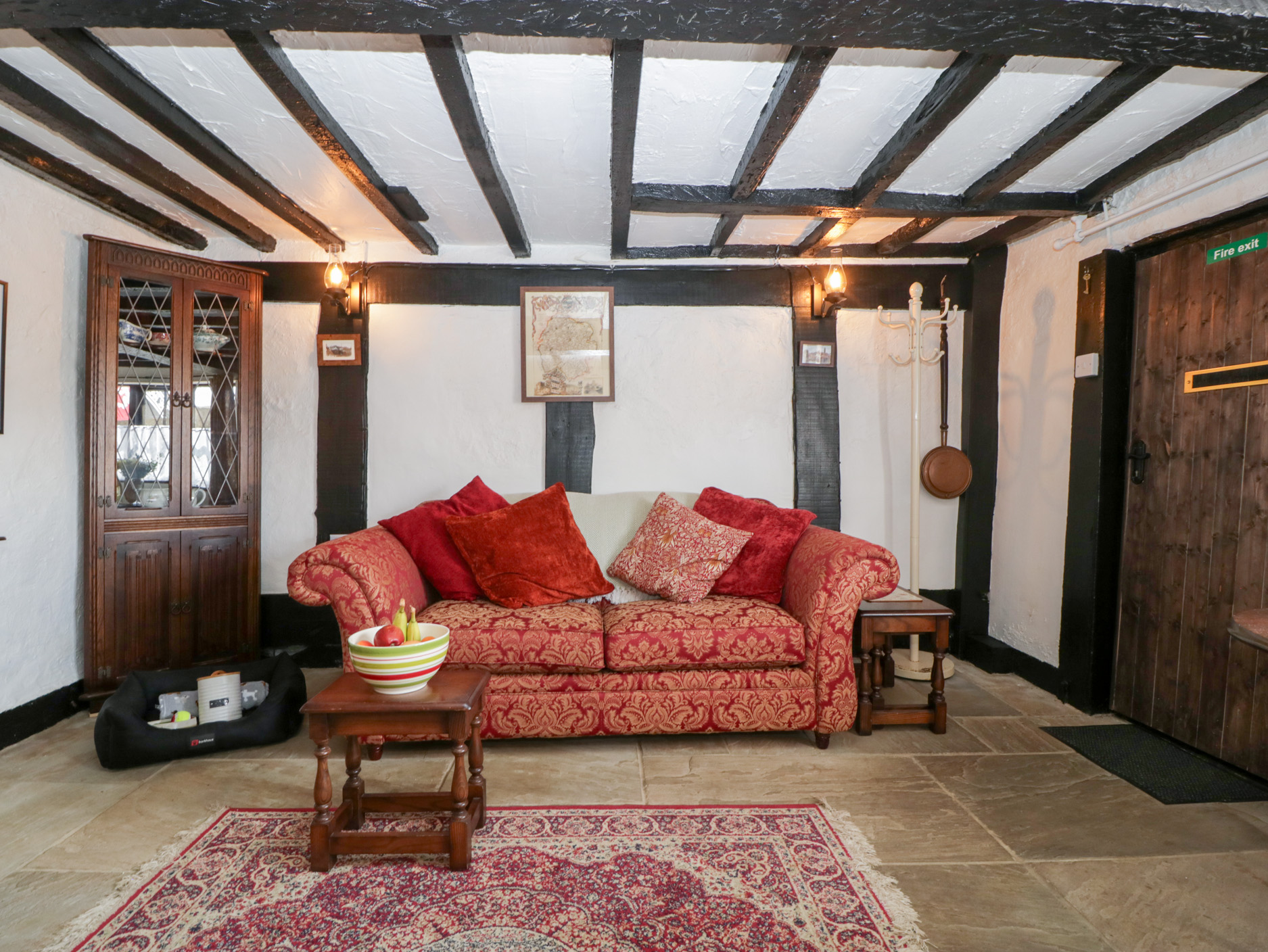 Holiday cottage in Tewkesbury, Gloucestershire - Photo 3