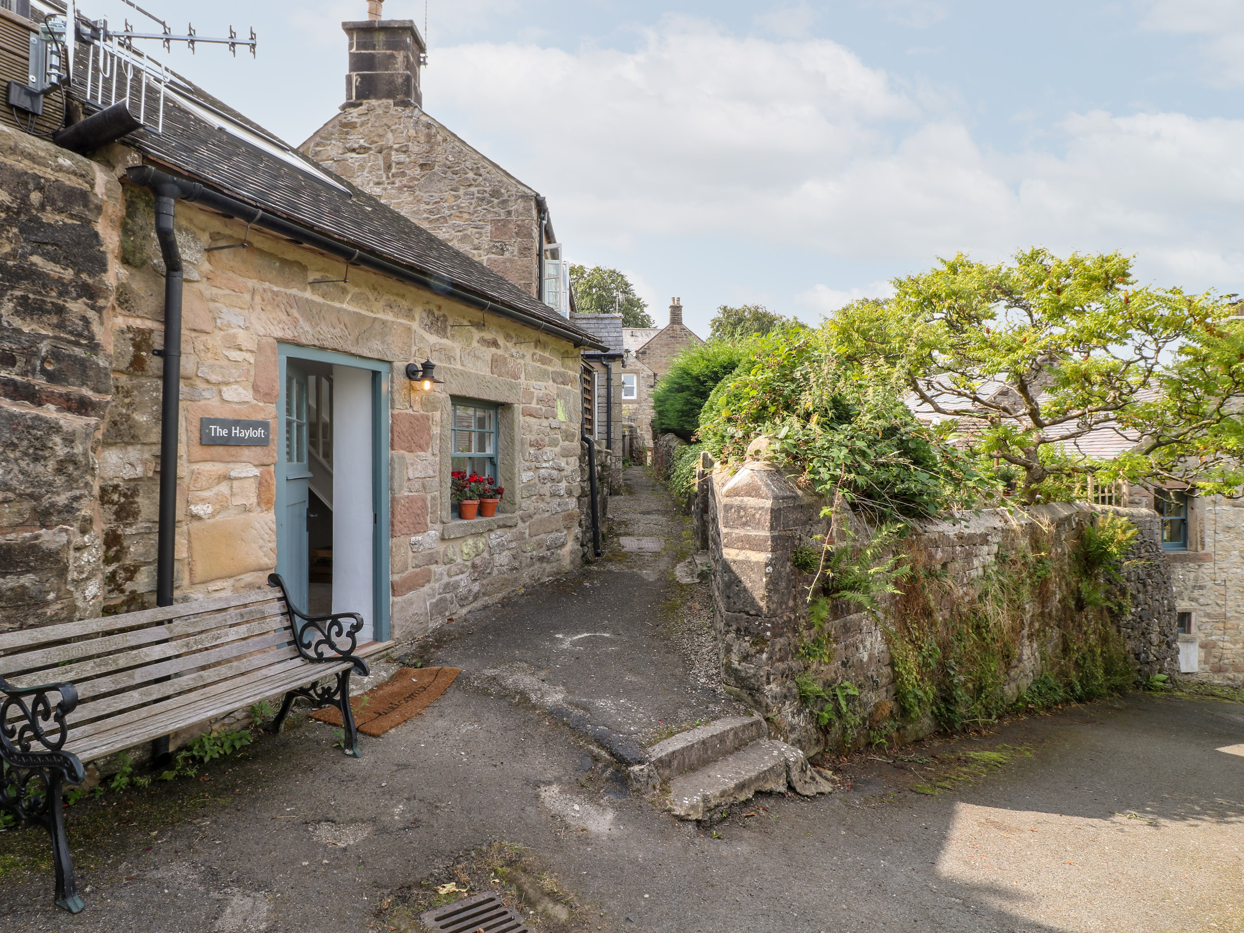 Holiday cottage in Winster, Derbyshire - Photo 2