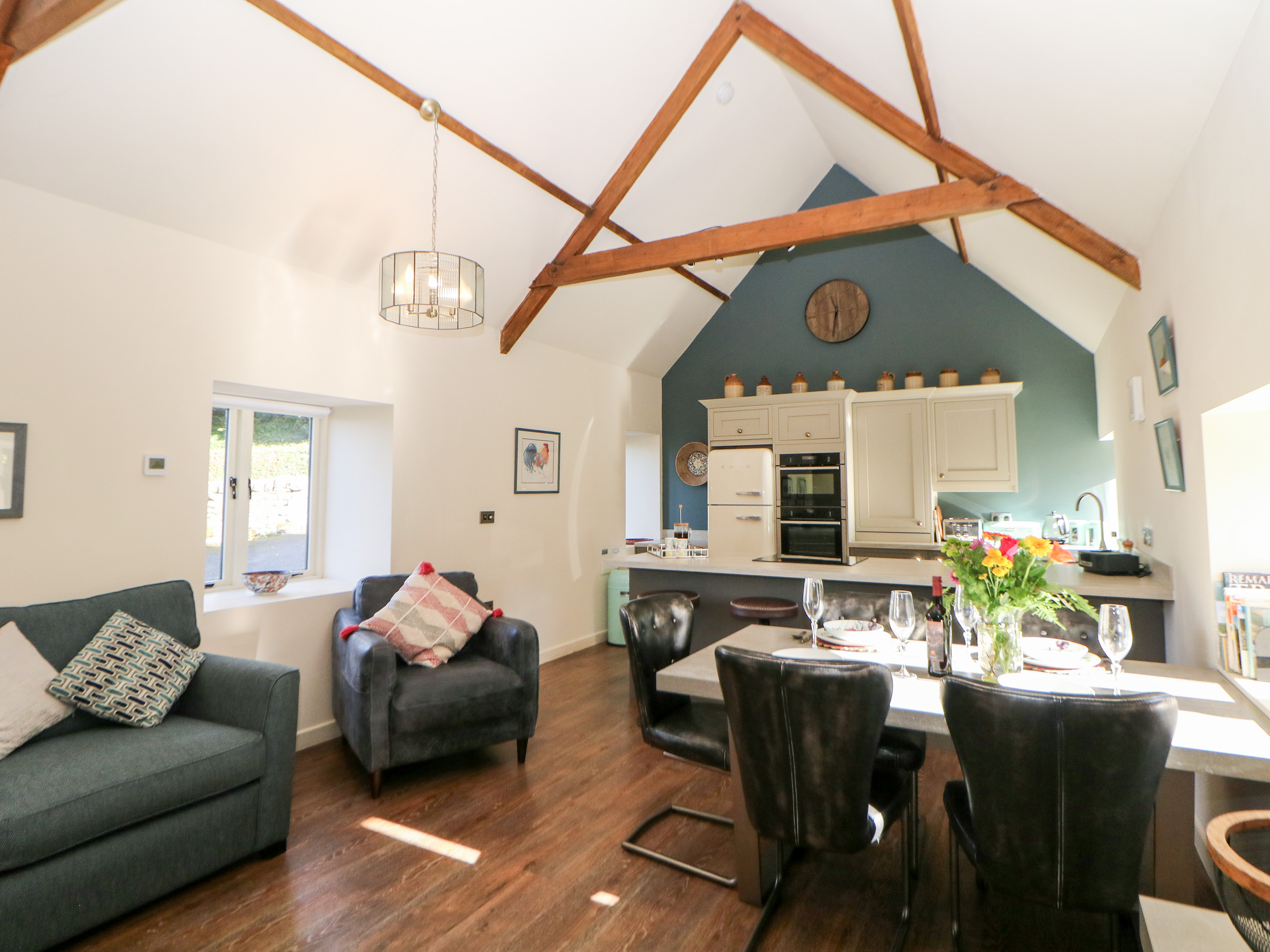 Holiday cottage in Darley Dale, Derbyshire - Photo 7