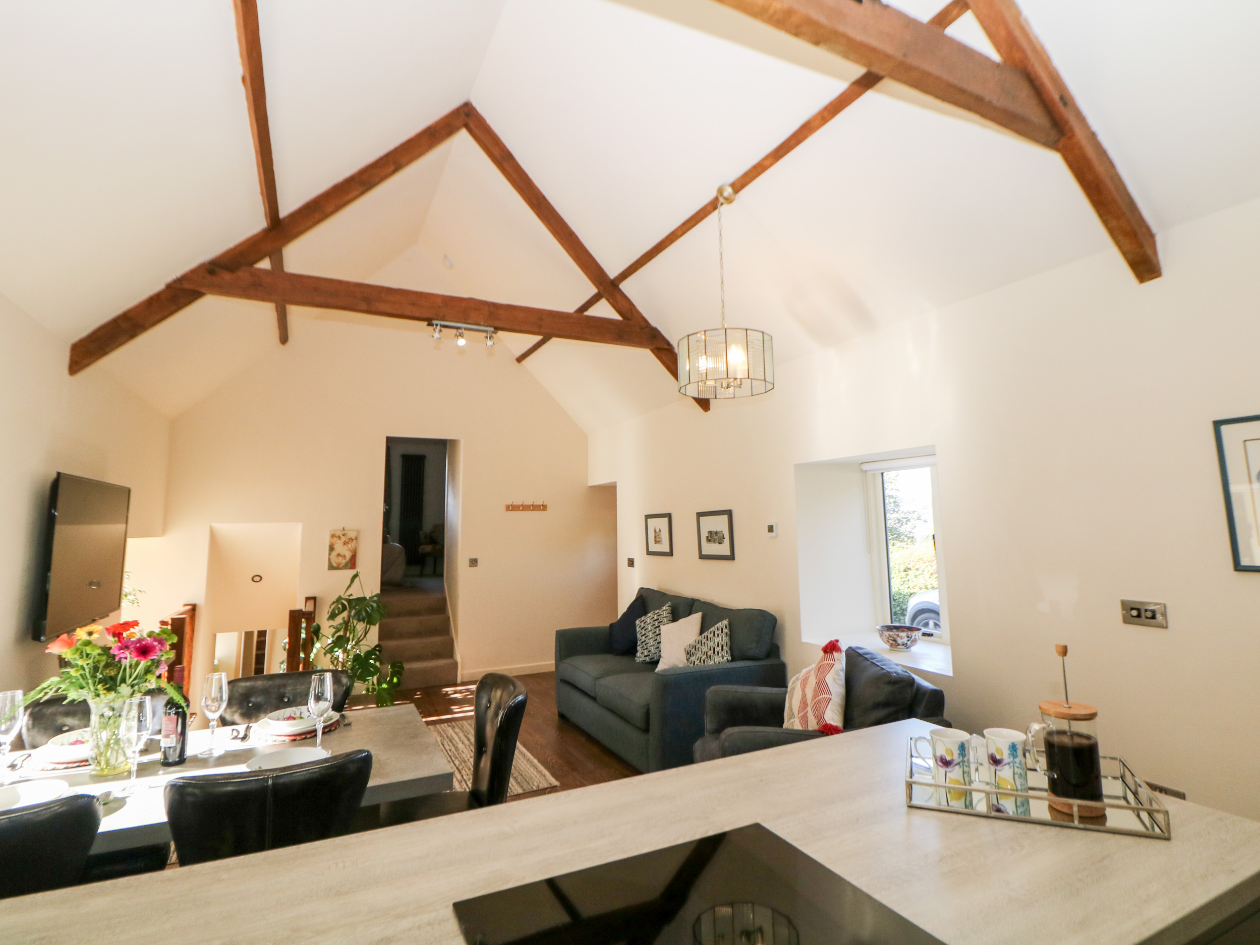 Holiday cottage in Darley Dale, Derbyshire - Photo 9
