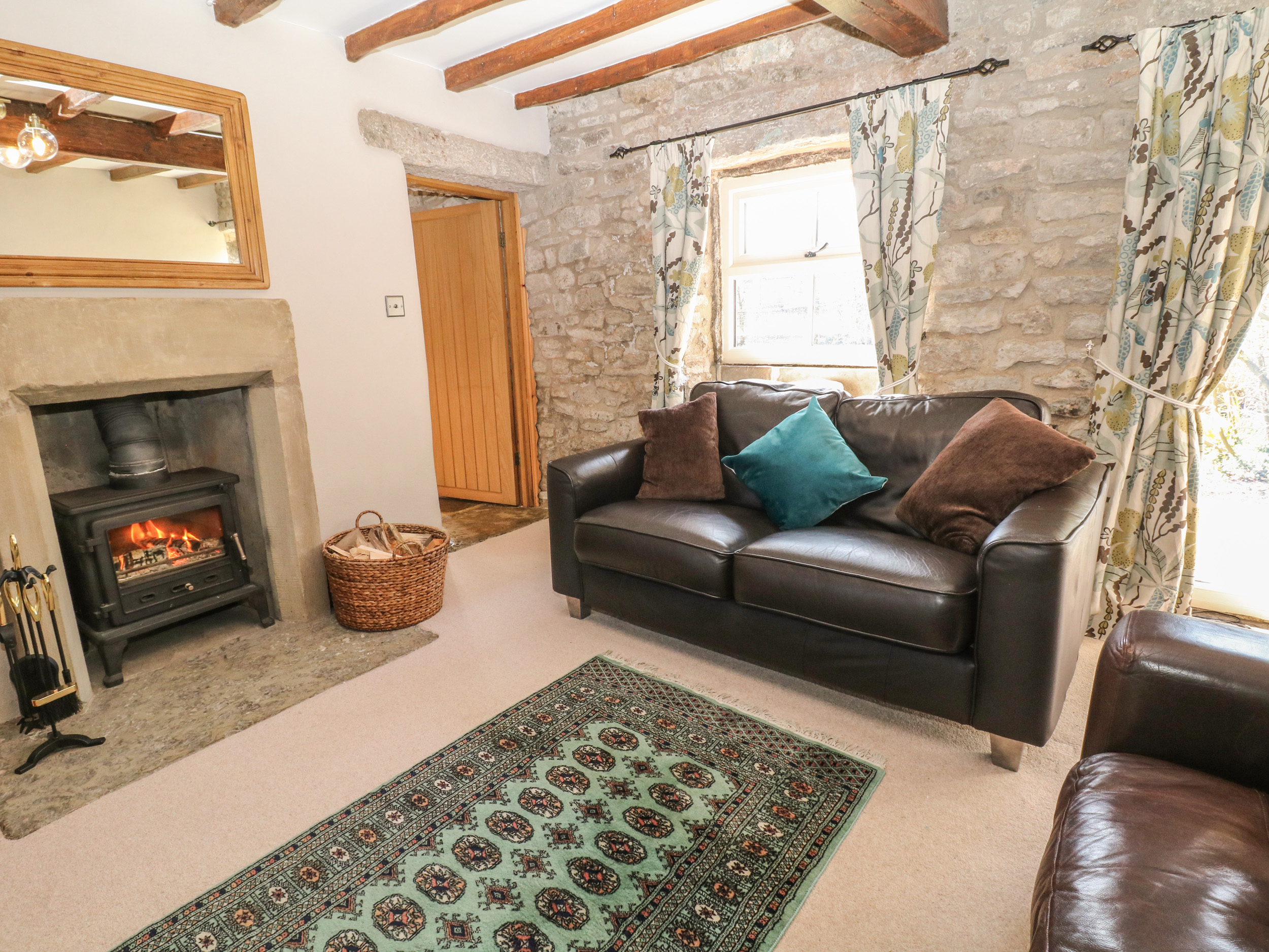 Holiday cottage in Monyash, Derbyshire - Photo 6