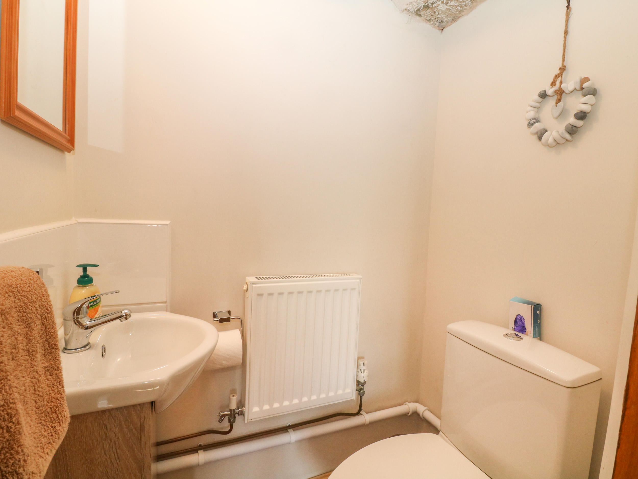 Holiday cottage in Monyash, Derbyshire - Photo 11