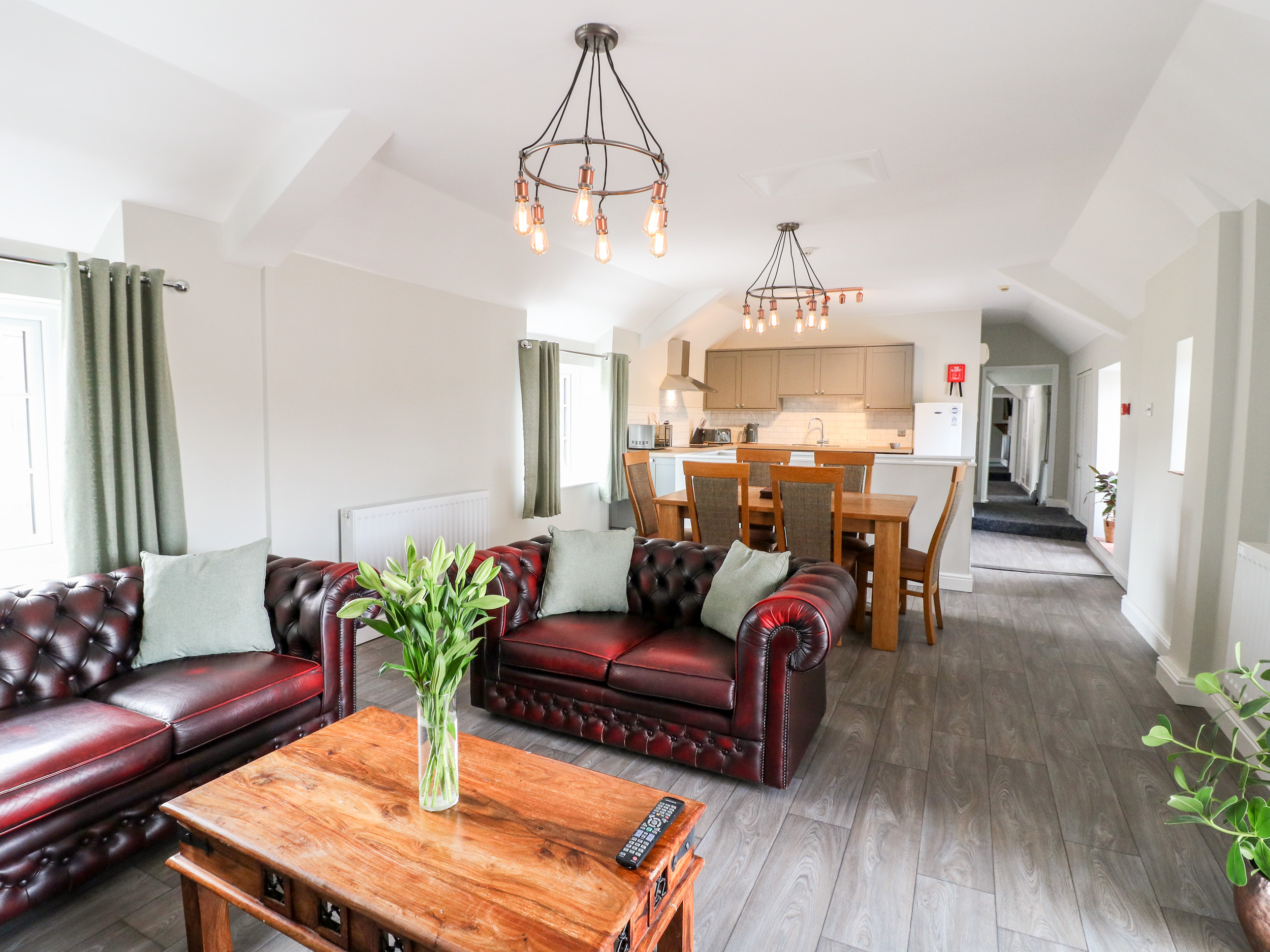 Holiday cottage in Clay Cross, Derbyshire - Photo 5