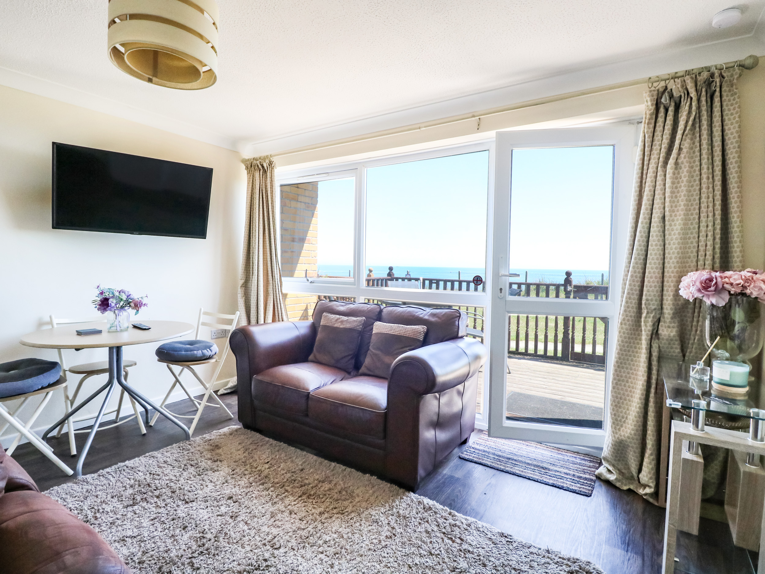 Holiday cottage in Corton, Suffolk - Photo 4