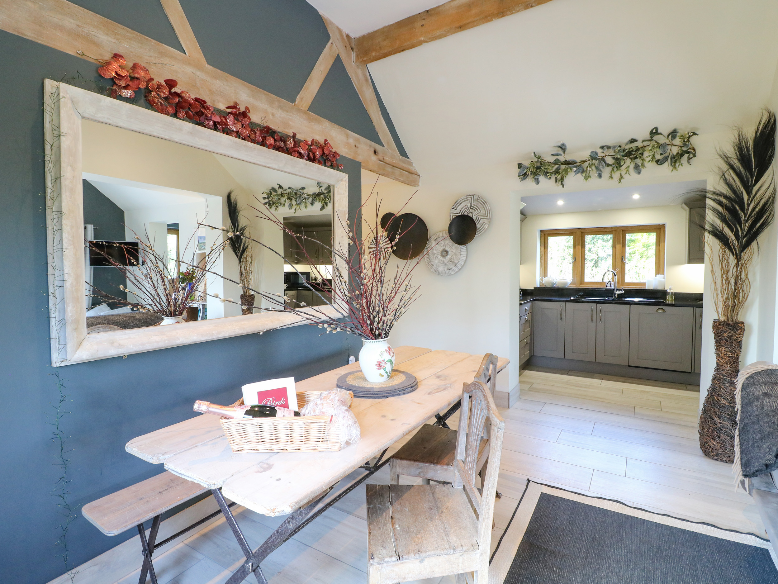 Holiday cottage in Ashbourne, Derbyshire - Photo 9
