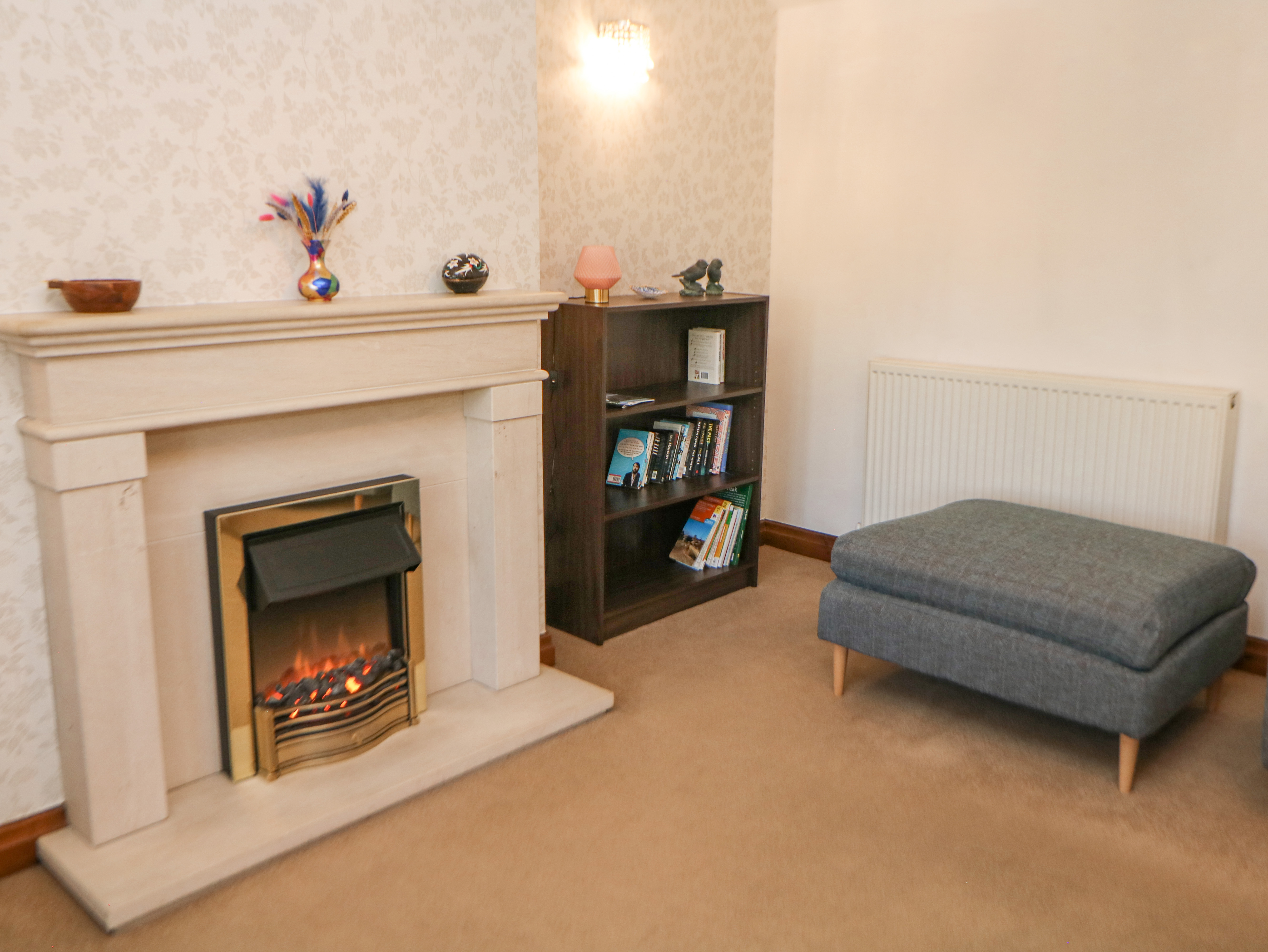 Holiday cottage in Stoney Middleton, Derbyshire - Photo 4