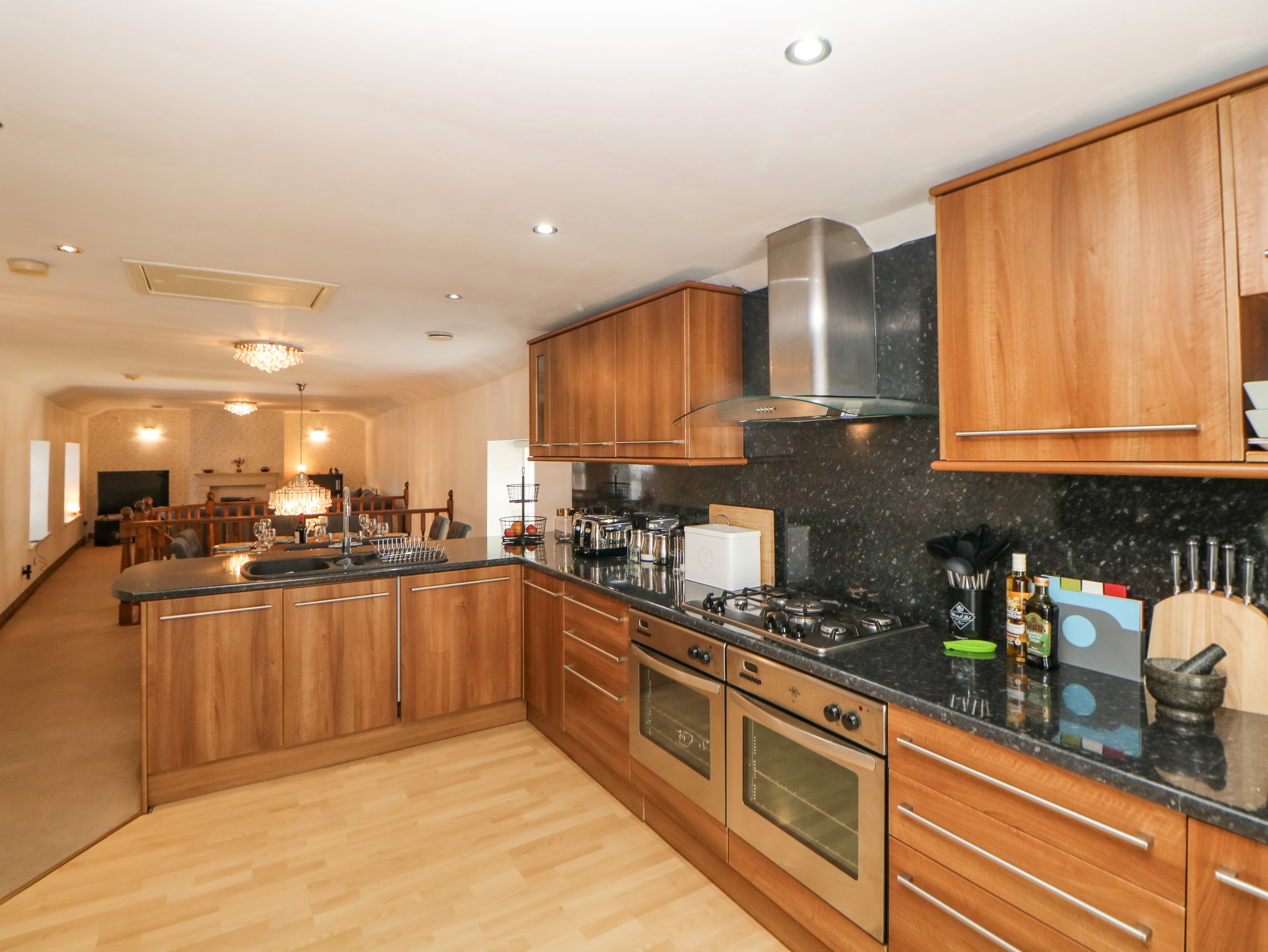 Holiday cottage in Stoney Middleton, Derbyshire - Photo 8