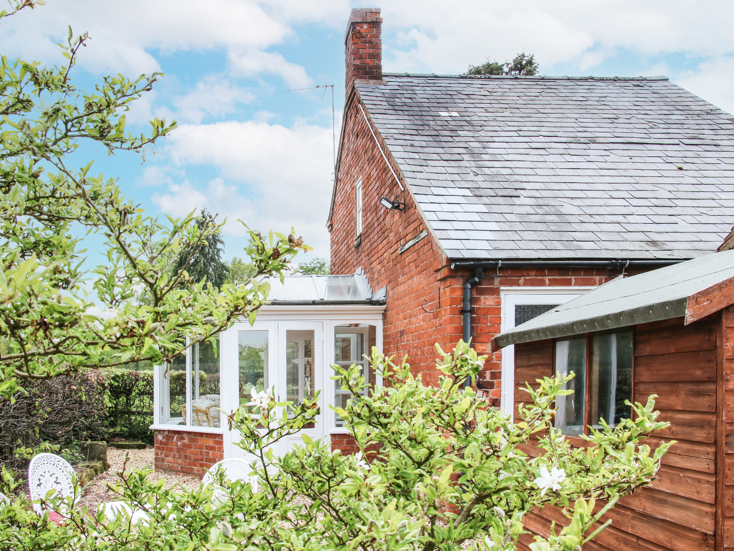 Holiday cottage, Shawbury (Blossom's Cottage)