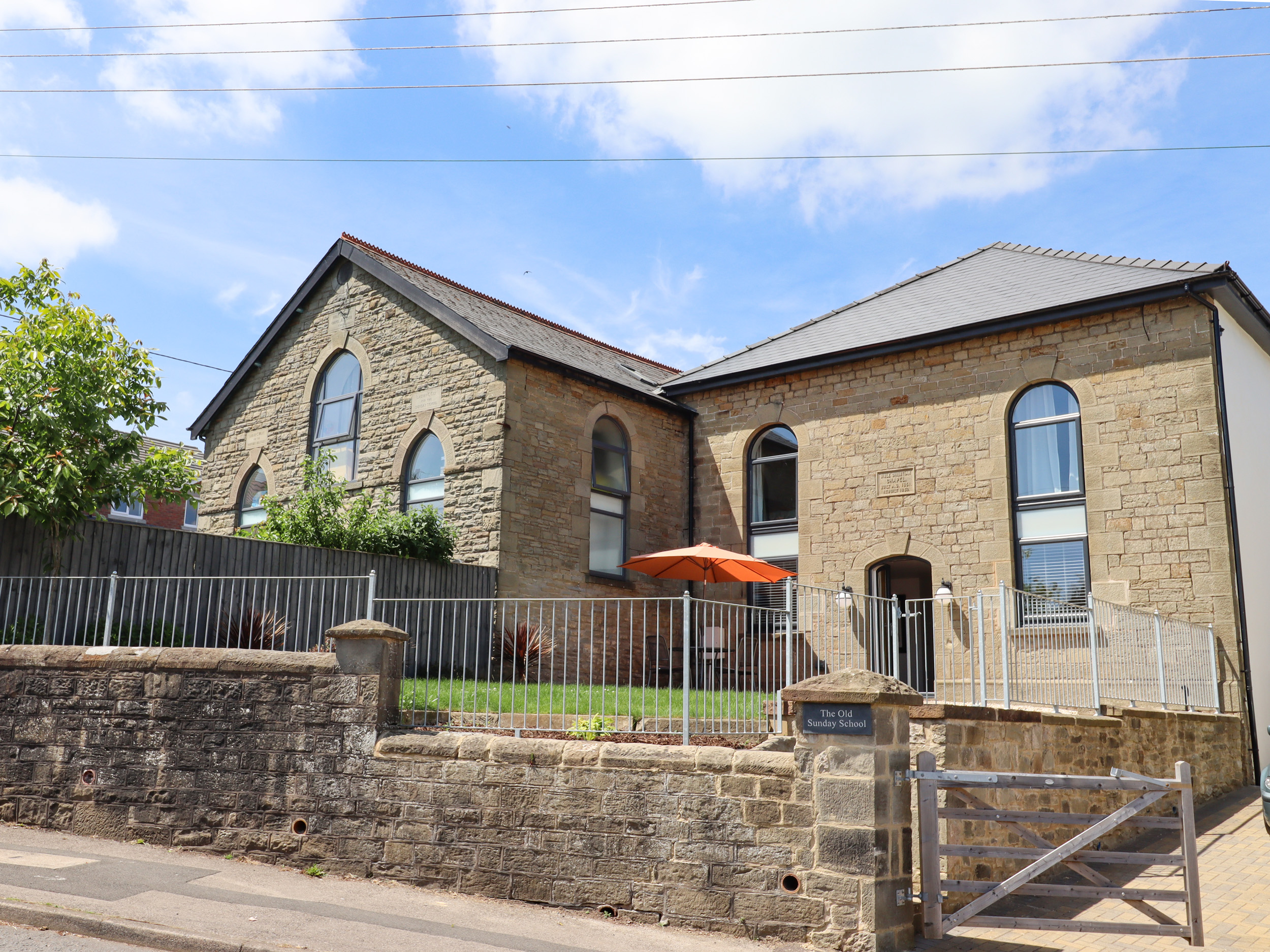 The Old Sunday School self catering Sleeps 8 (34500)