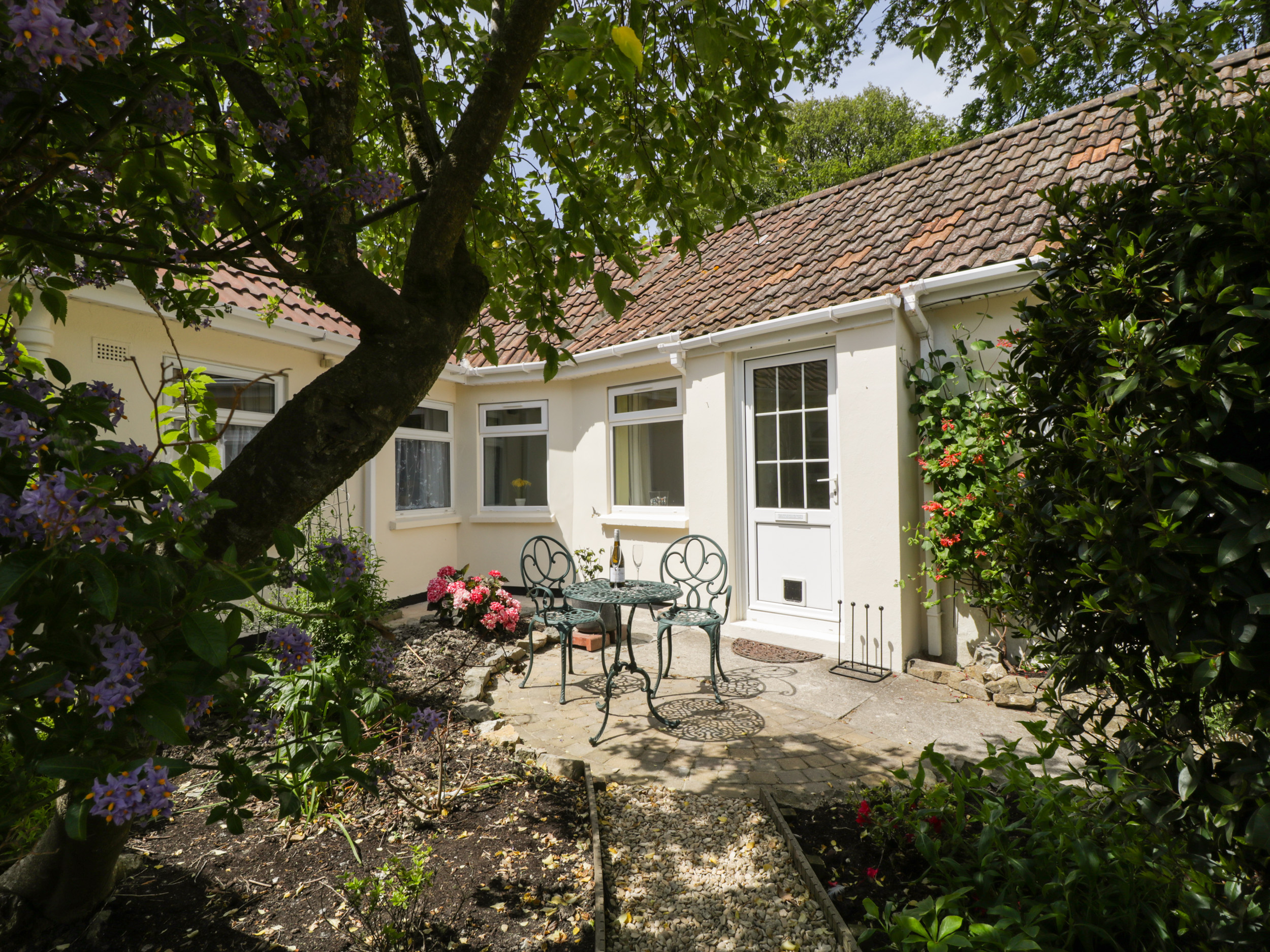 Holiday cottage, Ditcheat (Long Batch Cottage)
